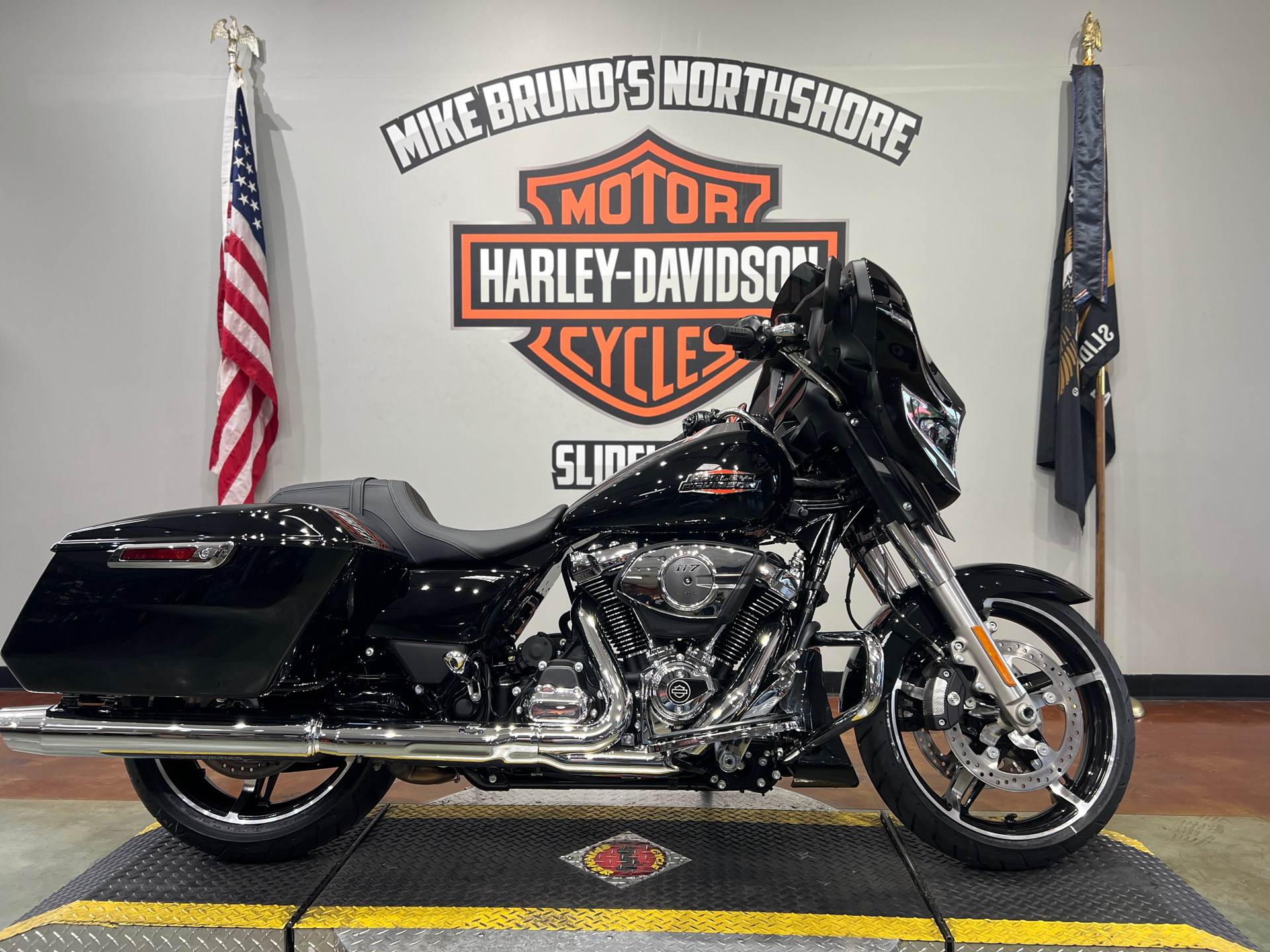 2025 Harley-Davidson Street Glide® in Slidell, Louisiana - Photo 1