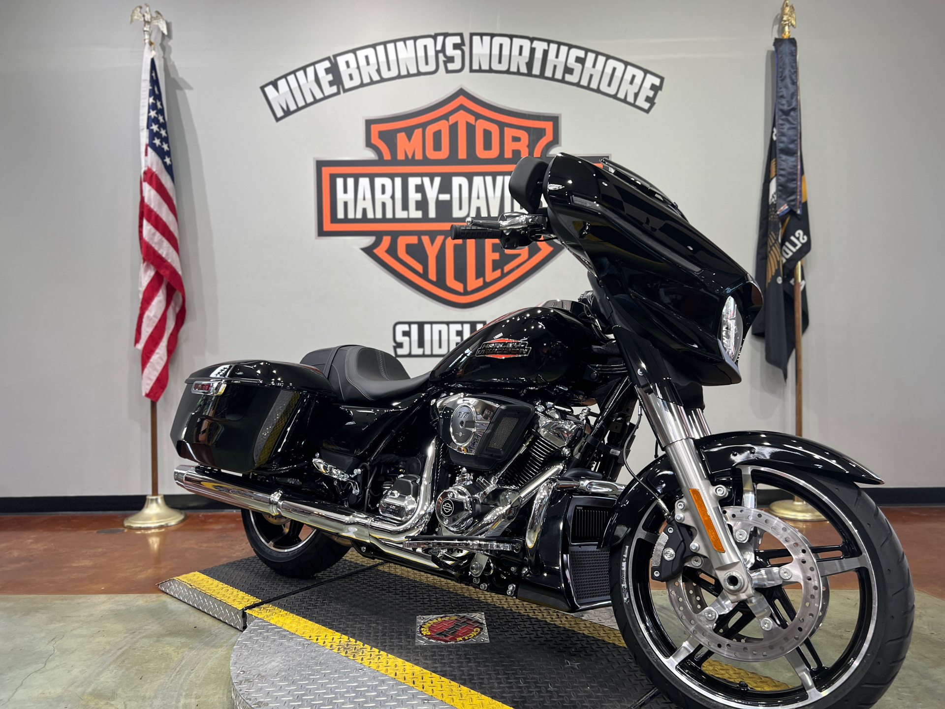 2025 Harley-Davidson Street Glide® in Slidell, Louisiana - Photo 2