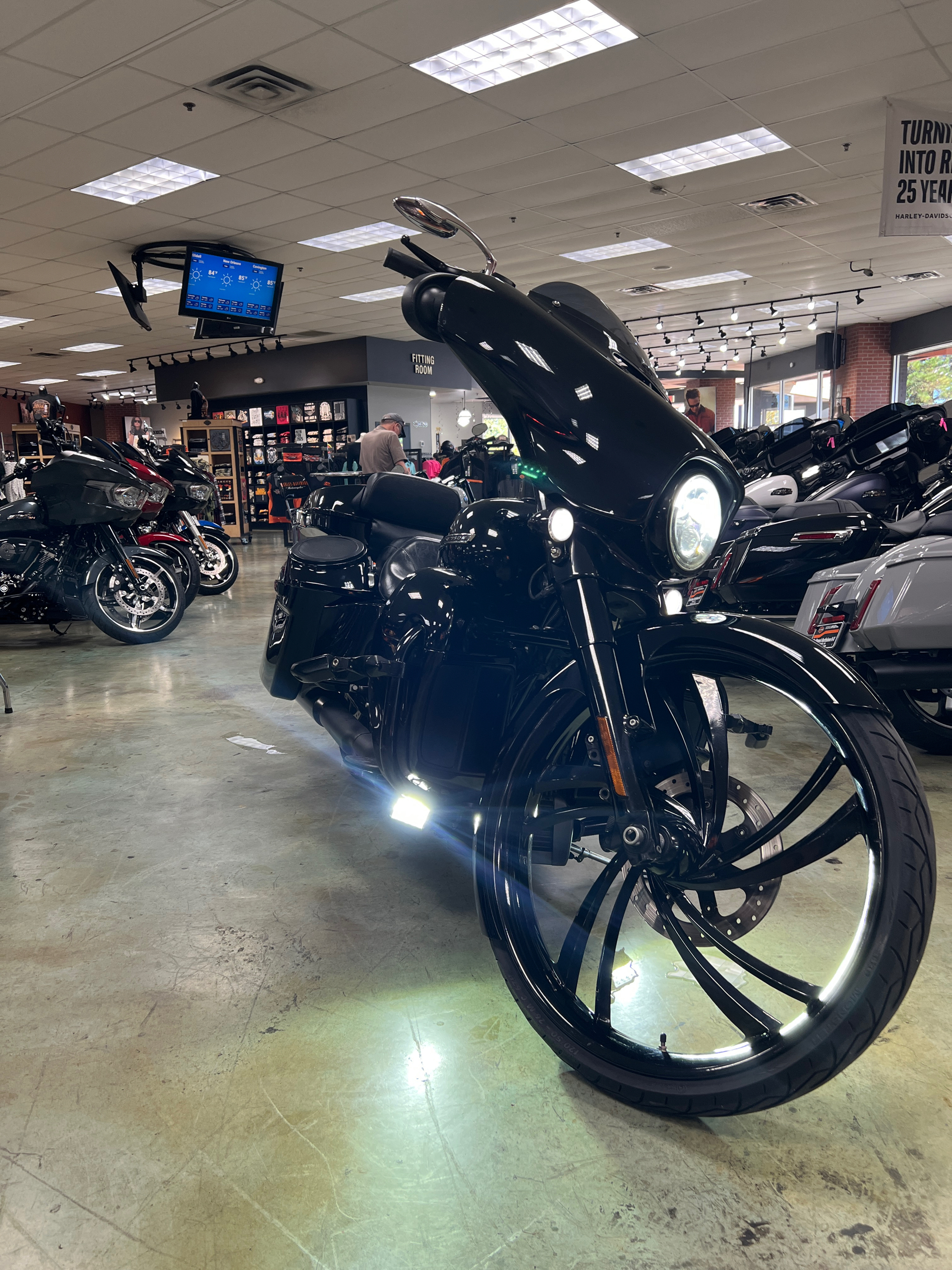 2018 Harley-Davidson Street Glide® Special in Slidell, Louisiana - Photo 16