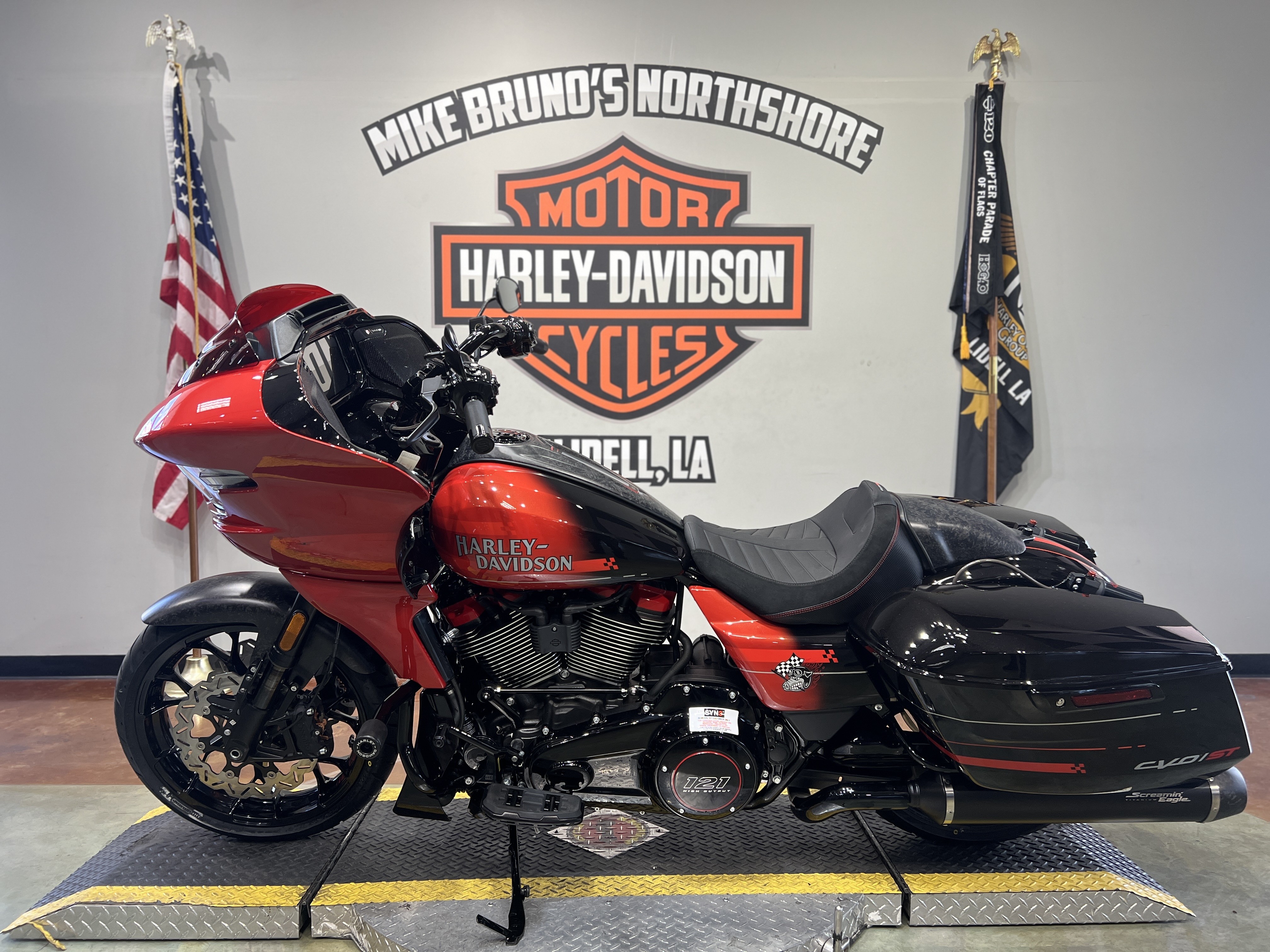 2026 Harley-Davidson CVO™ Road Glide® ST in Slidell, Louisiana - Photo 4