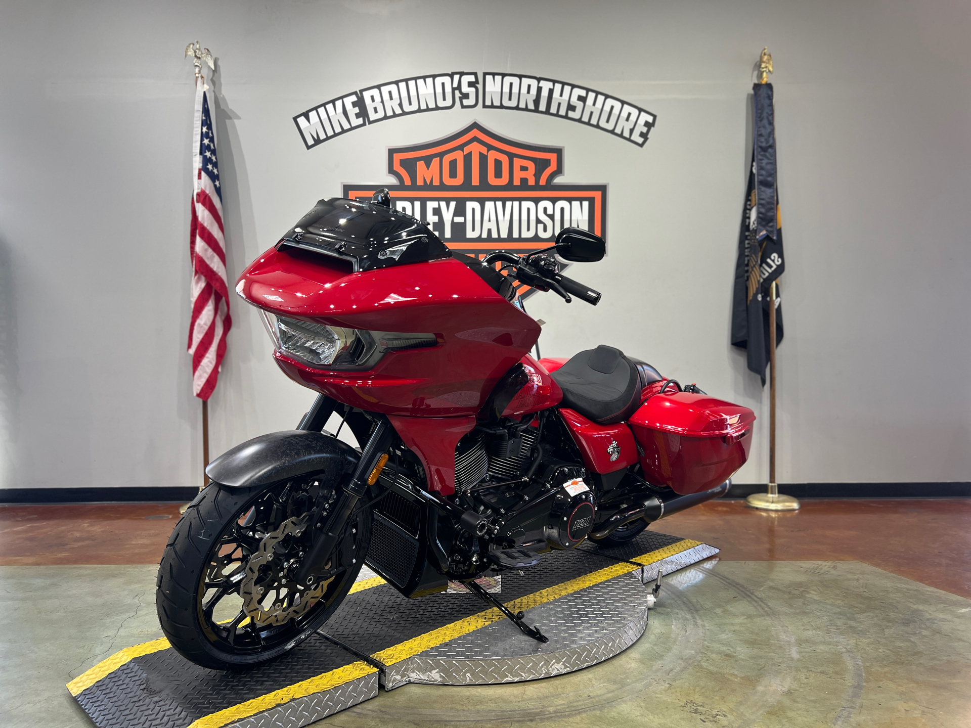 2025 Harley-Davidson CVO™ Road Glide® ST in Slidell, Louisiana - Photo 4