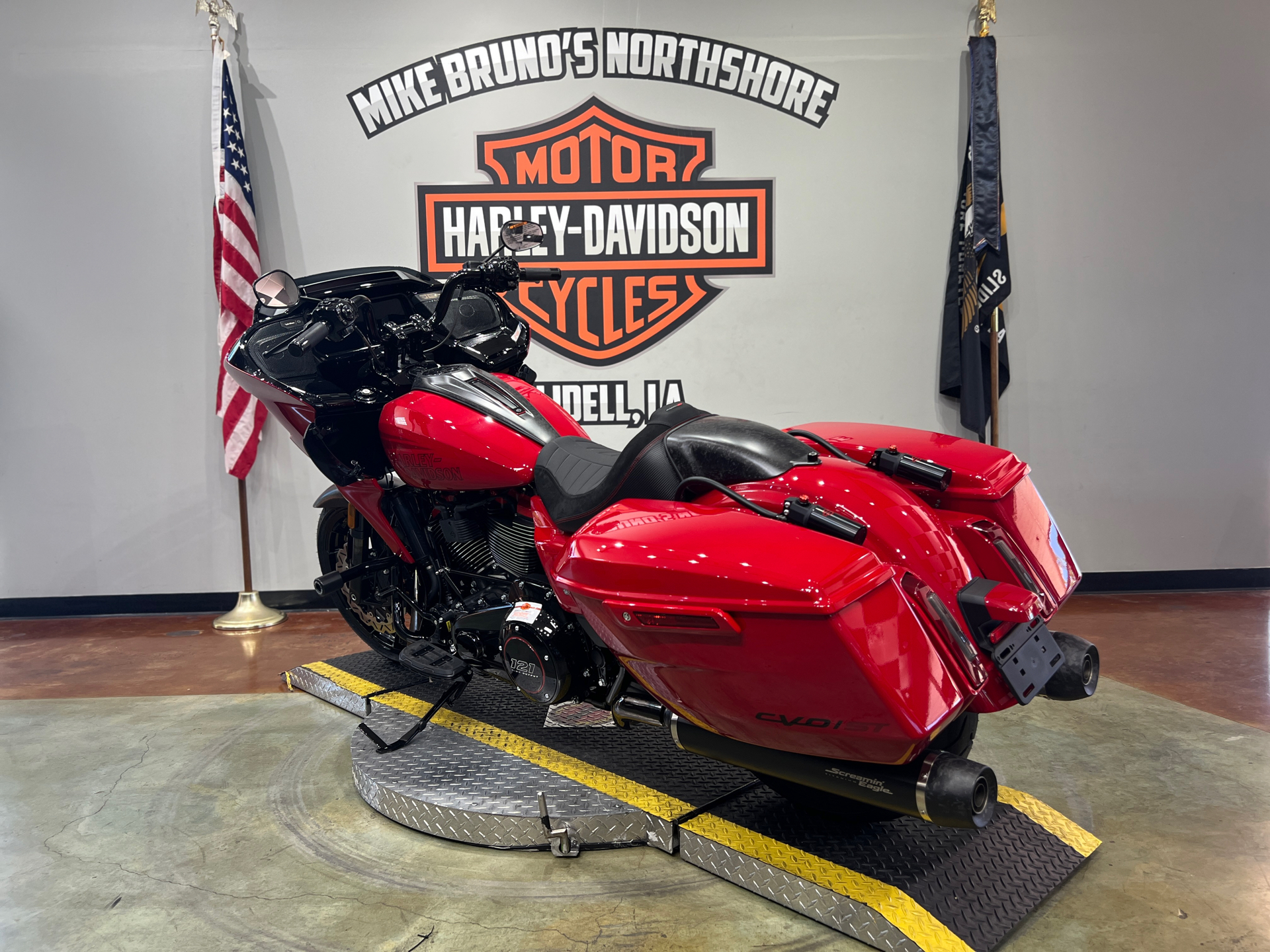 2025 Harley-Davidson CVO™ Road Glide® ST in Slidell, Louisiana - Photo 6