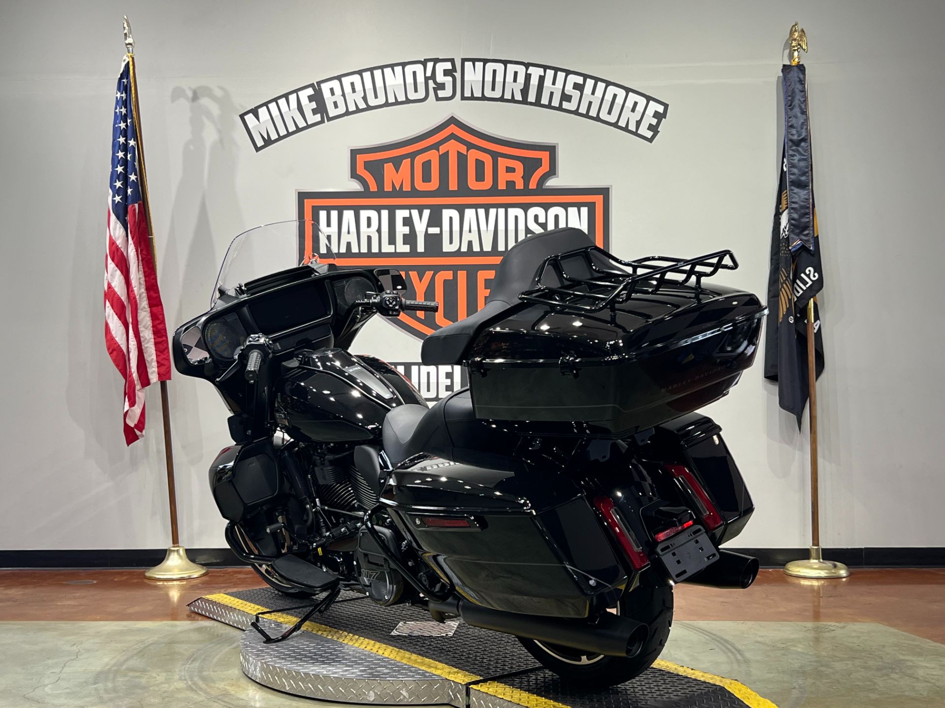 2025 Harley-Davidson Street Glide® Ultra in Slidell, Louisiana - Photo 3