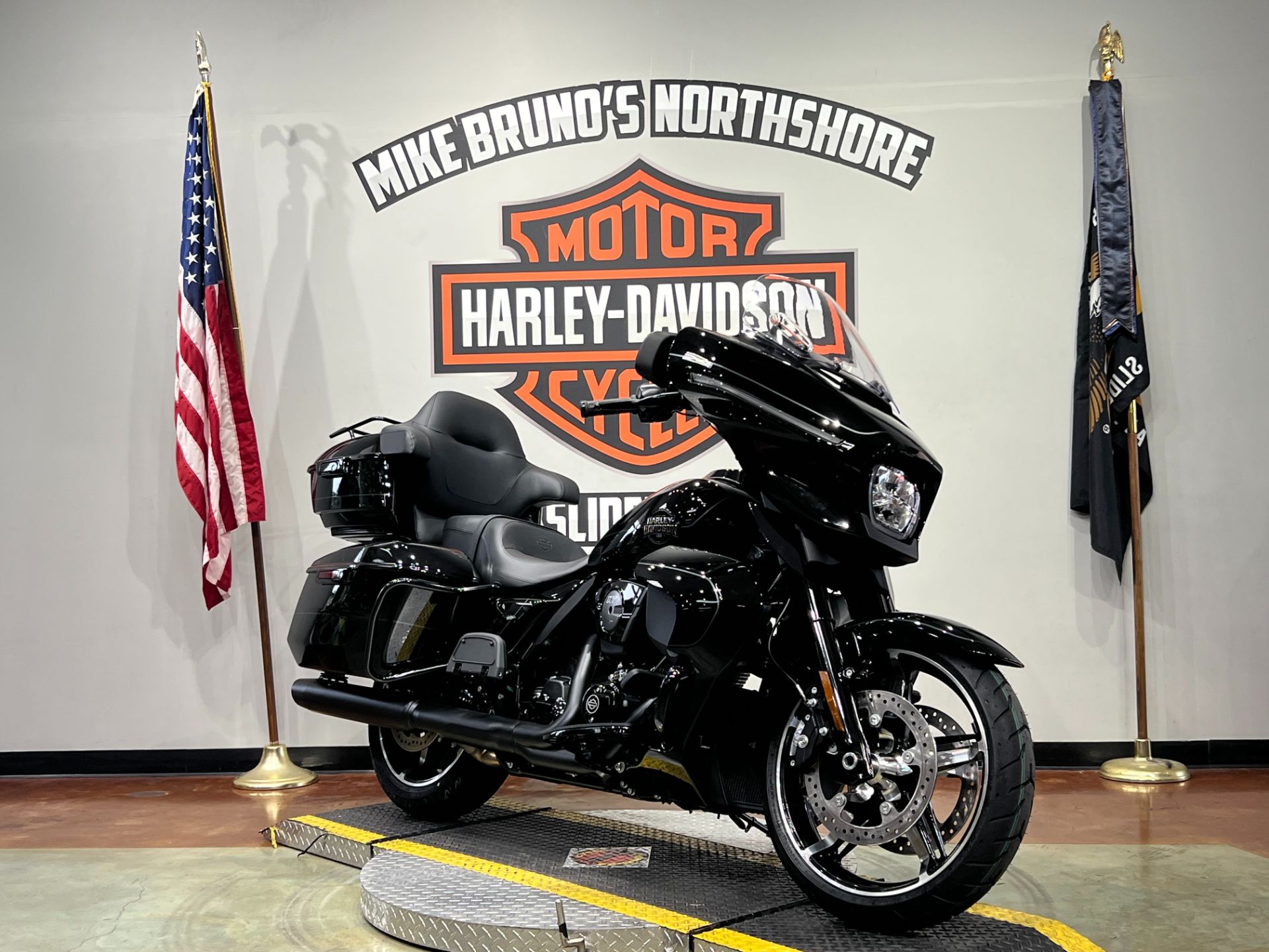 2025 Harley-Davidson Street Glide® Ultra in Slidell, Louisiana - Photo 9