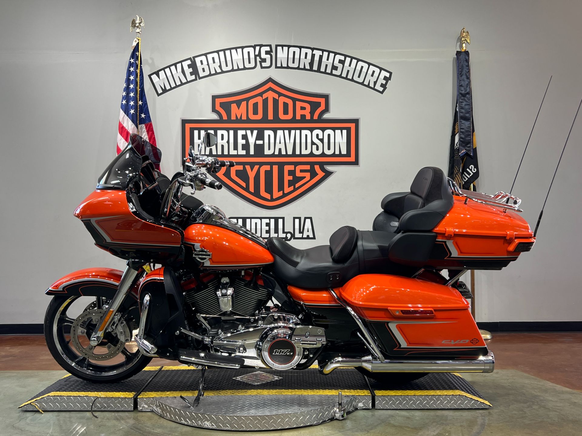 2022 Harley-Davidson CVO™ Road Glide® Limited in Slidell, Louisiana - Photo 8