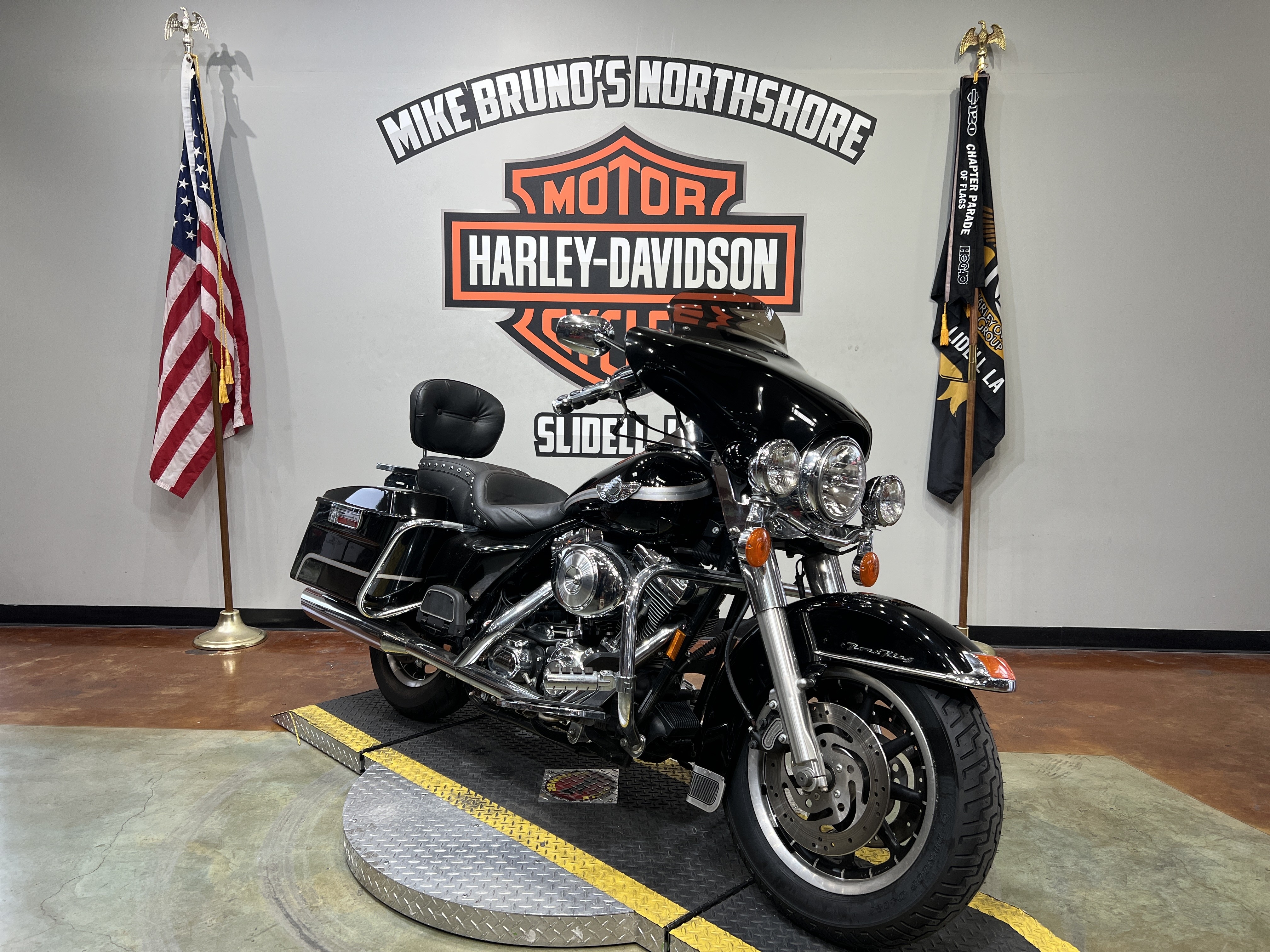 2003 Harley-Davidson FLHRCI Road King® Classic in Slidell, Louisiana - Photo 2