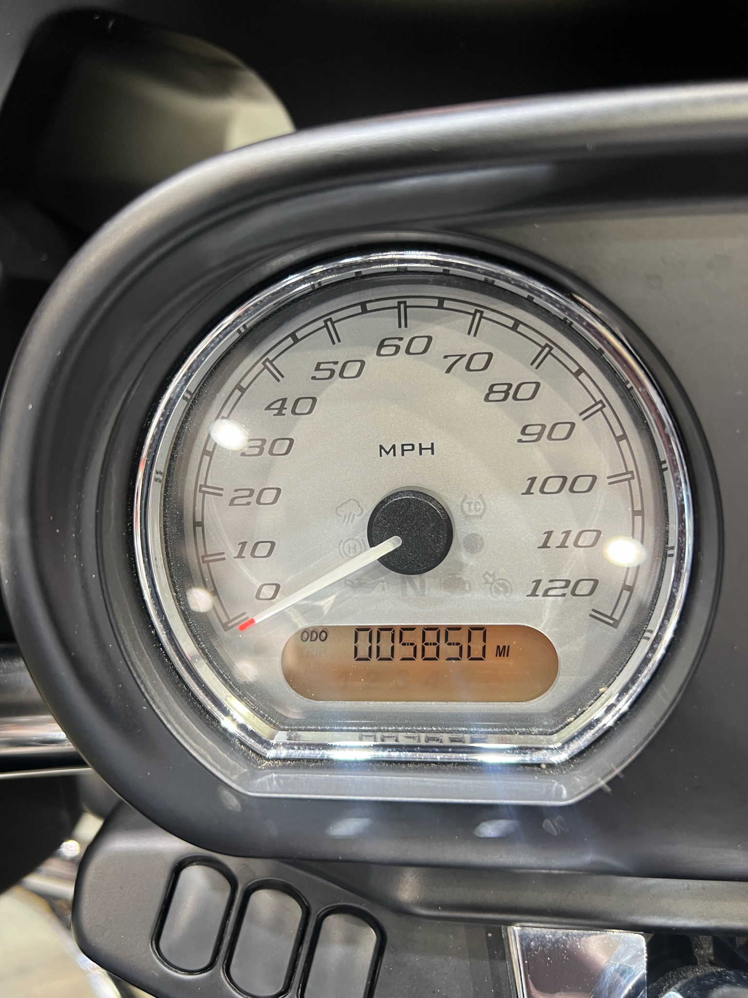 2023 Harley-Davidson Road Glide® in Slidell, Louisiana - Photo 9
