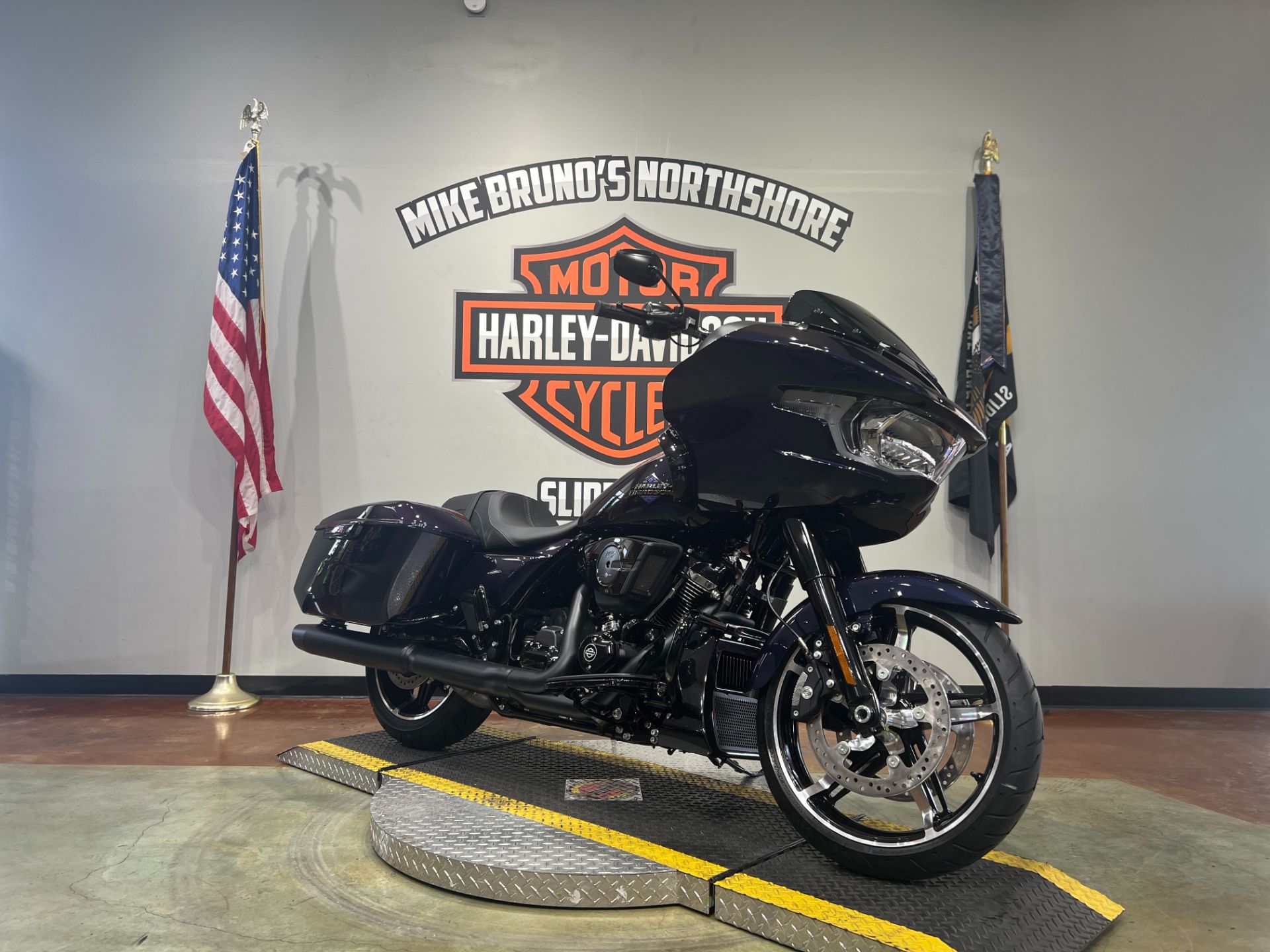 2025 Harley-Davidson Road Glide® in Slidell, Louisiana - Photo 2