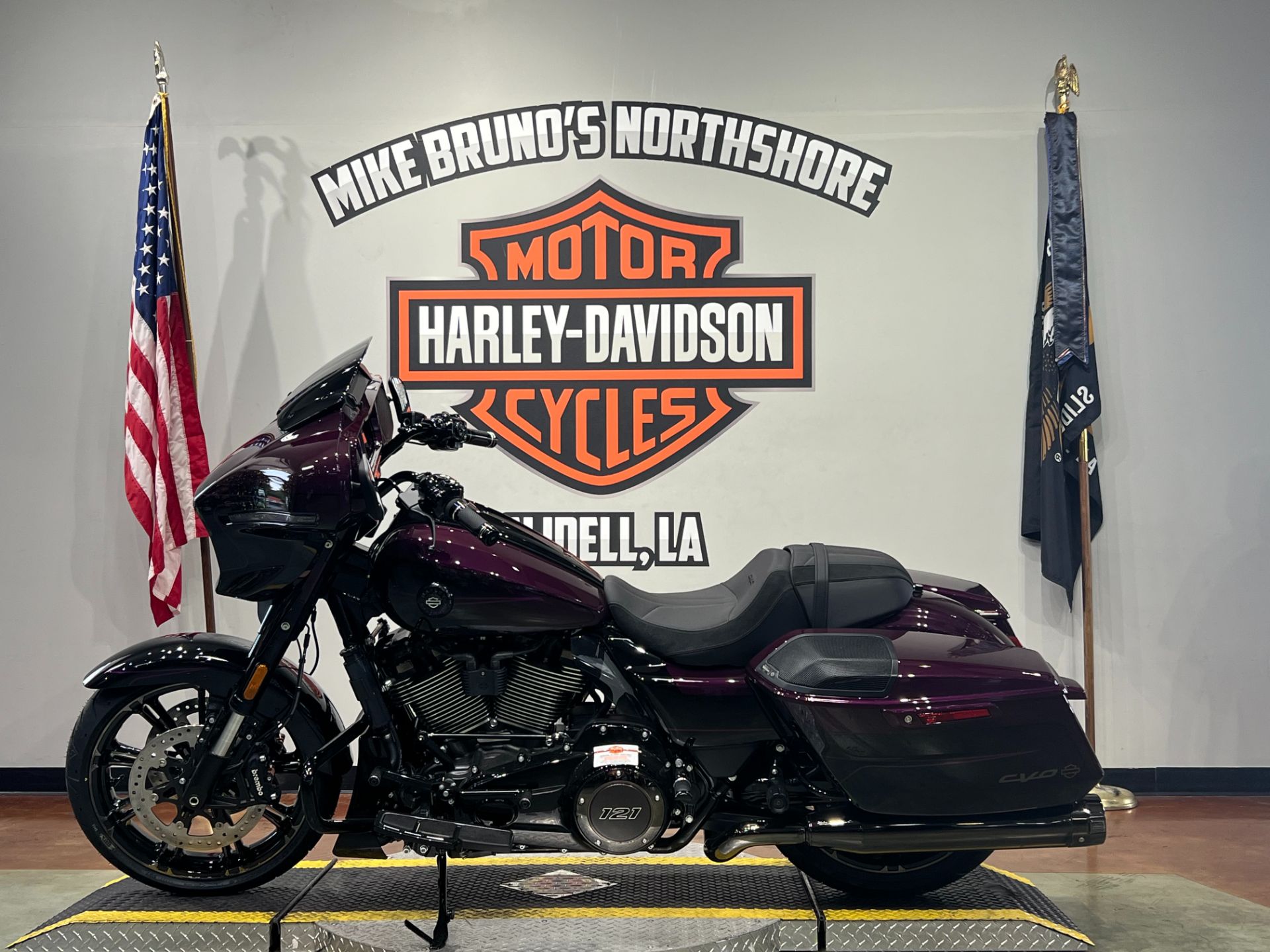 2025 Harley-Davidson CVO™ Street Glide® in Slidell, Louisiana - Photo 5