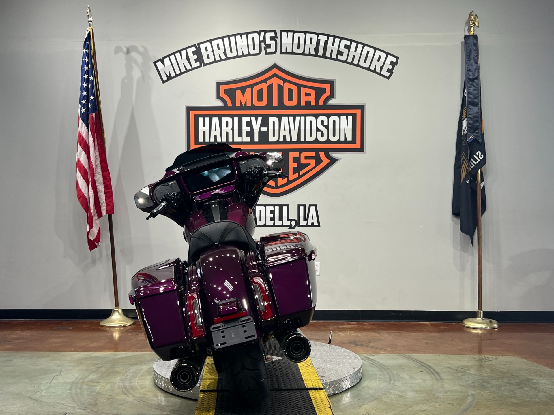 2025 Harley-Davidson CVO™ Street Glide® in Slidell, Louisiana - Photo 8
