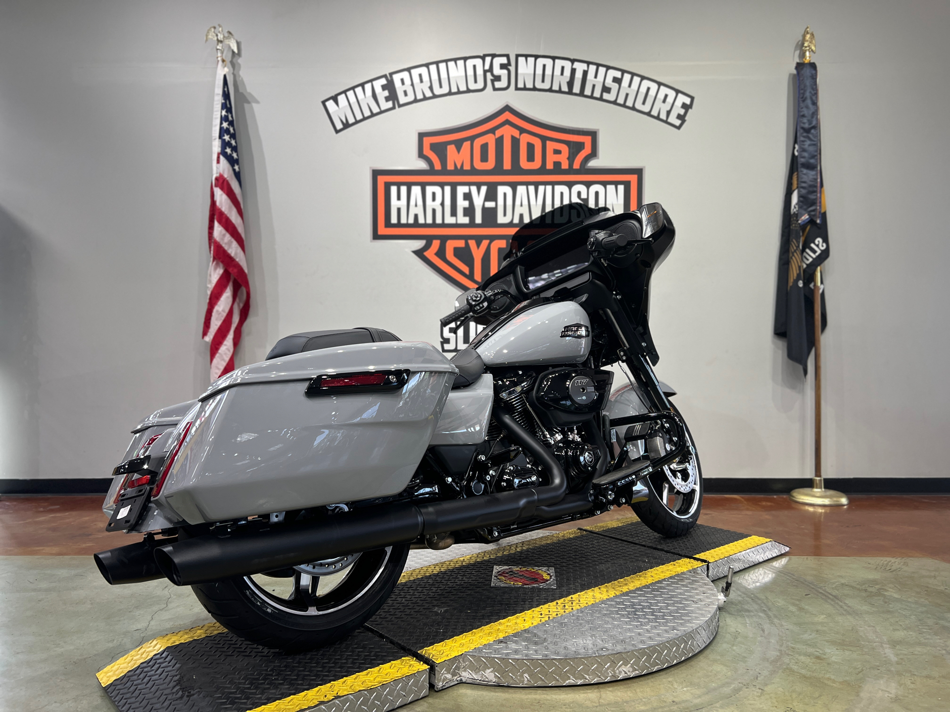 2025 Harley-Davidson Street Glide® in Slidell, Louisiana - Photo 8