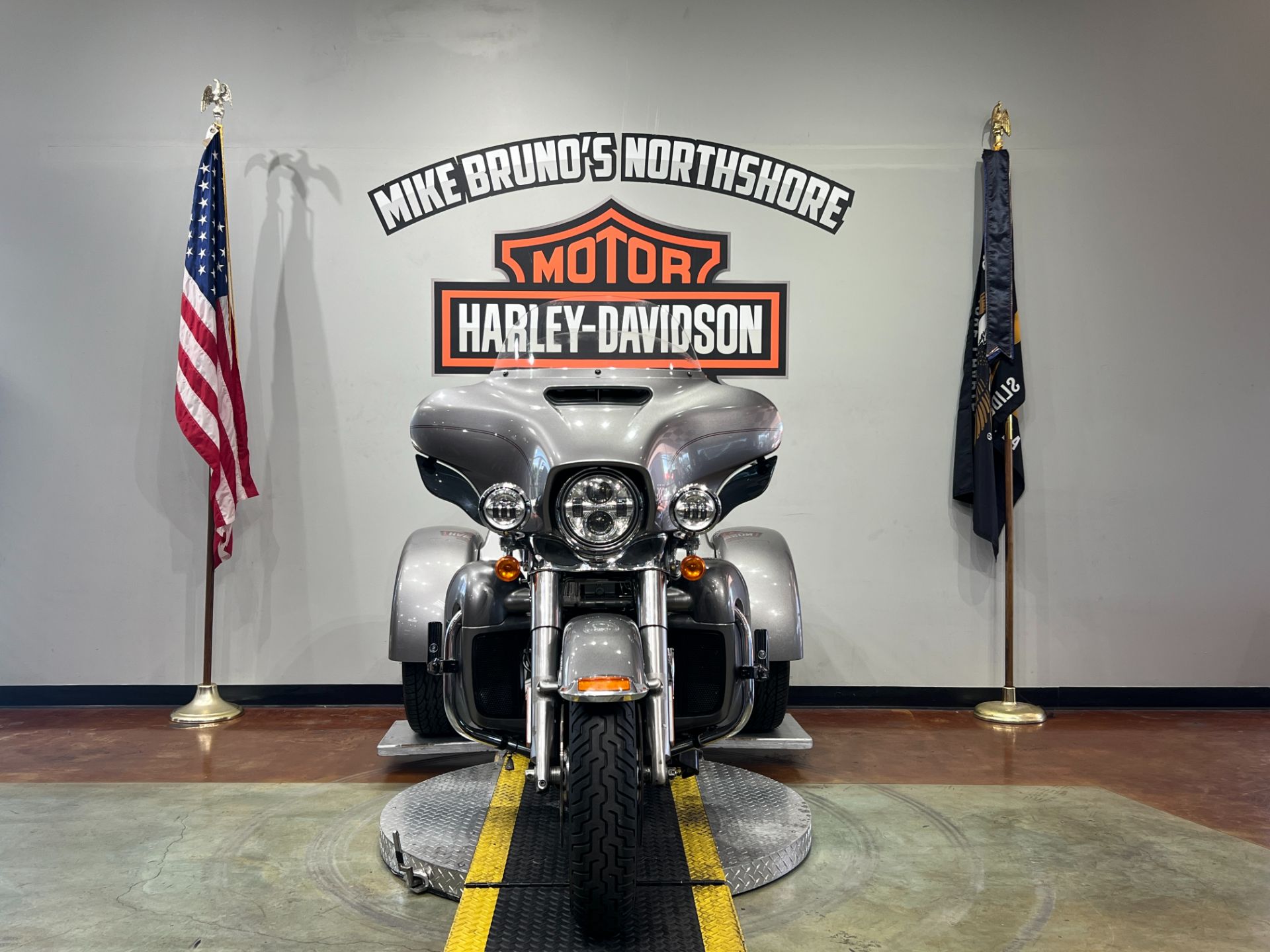 2016 Harley-Davidson Tri Glide® Ultra in Slidell, Louisiana - Photo 3