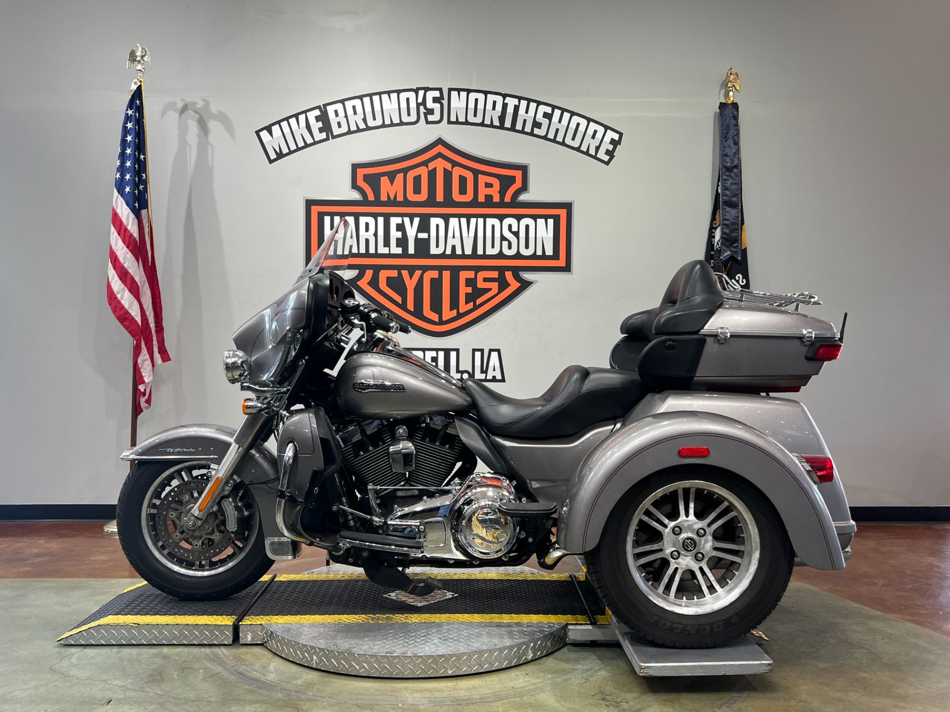 2016 Harley-Davidson Tri Glide® Ultra in Slidell, Louisiana - Photo 5