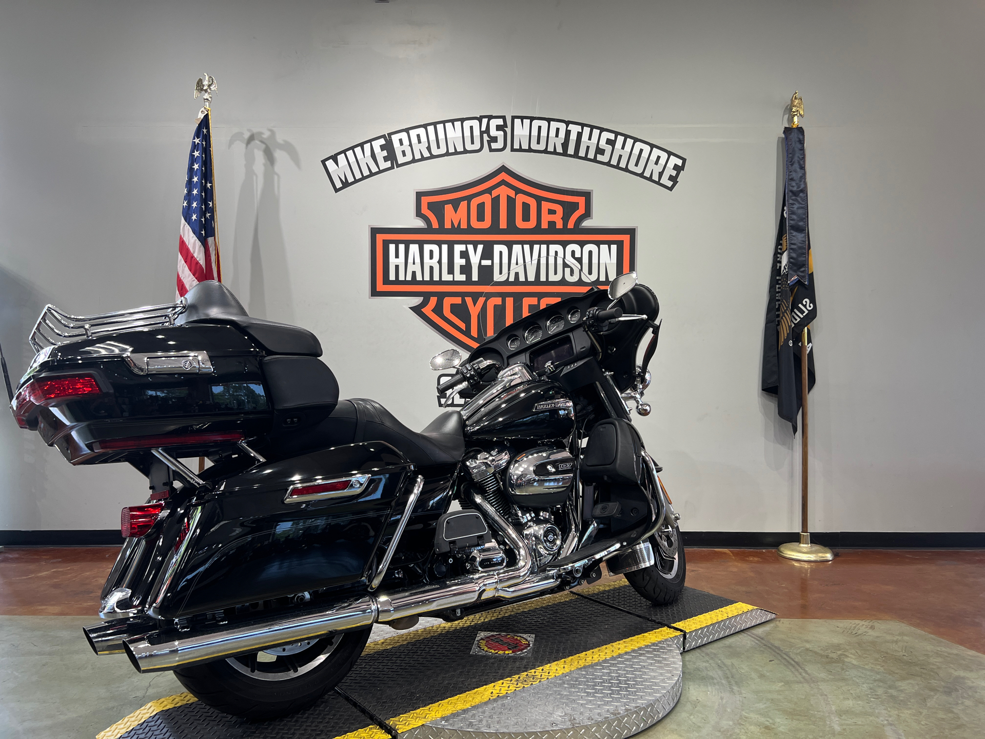 2019 Harley-Davidson Electra Glide® Ultra Classic® in Slidell, Louisiana - Photo 8
