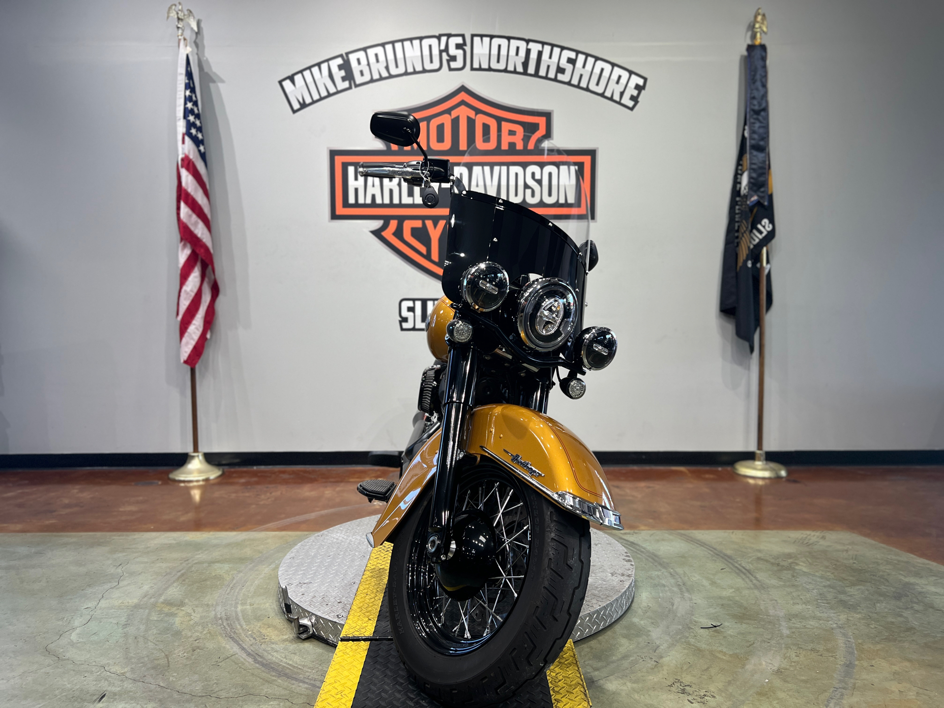 2023 Harley-Davidson Heritage Classic 114 in Slidell, Louisiana - Photo 3