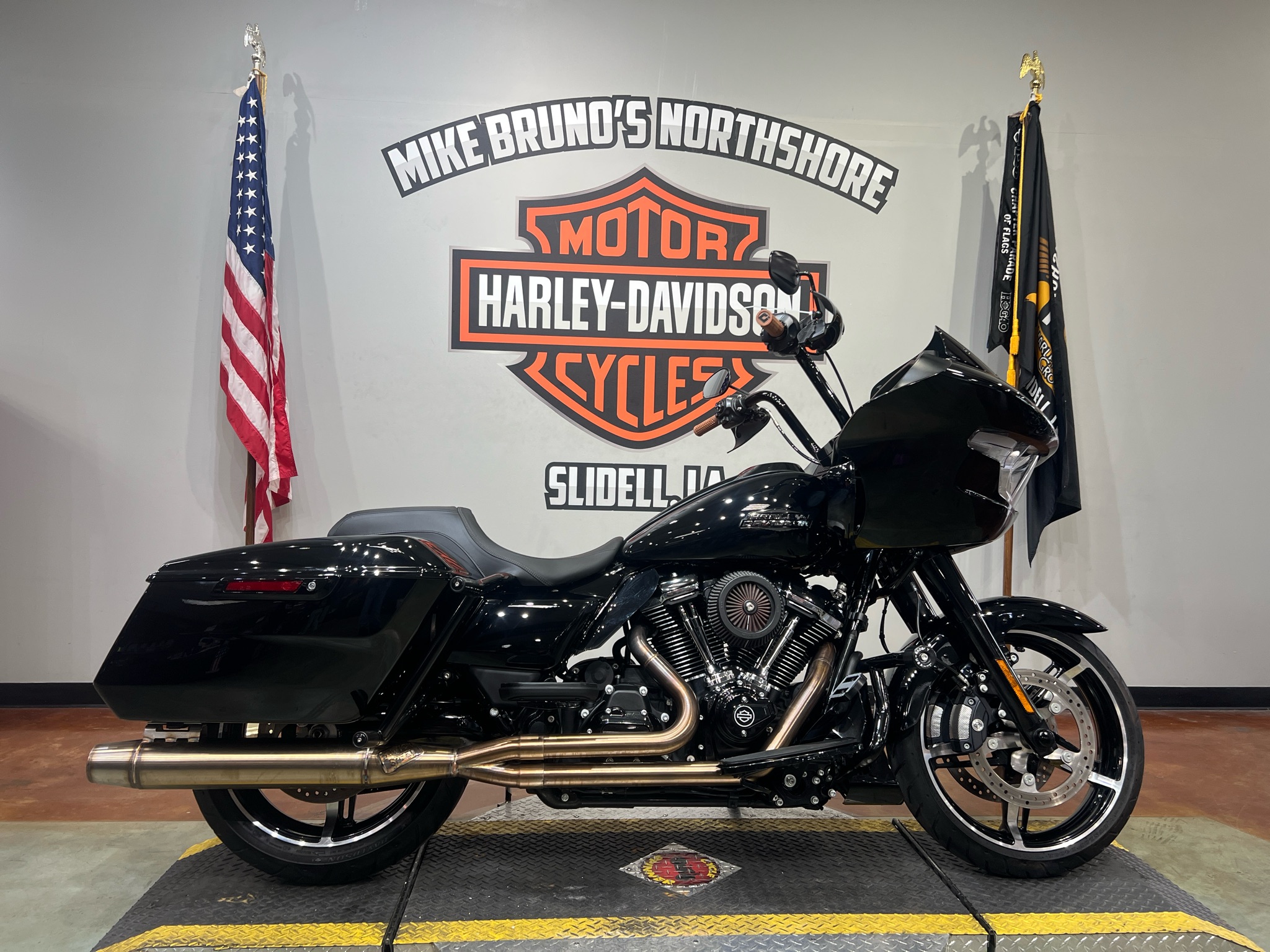 2025 Harley-Davidson Road Glide® 1