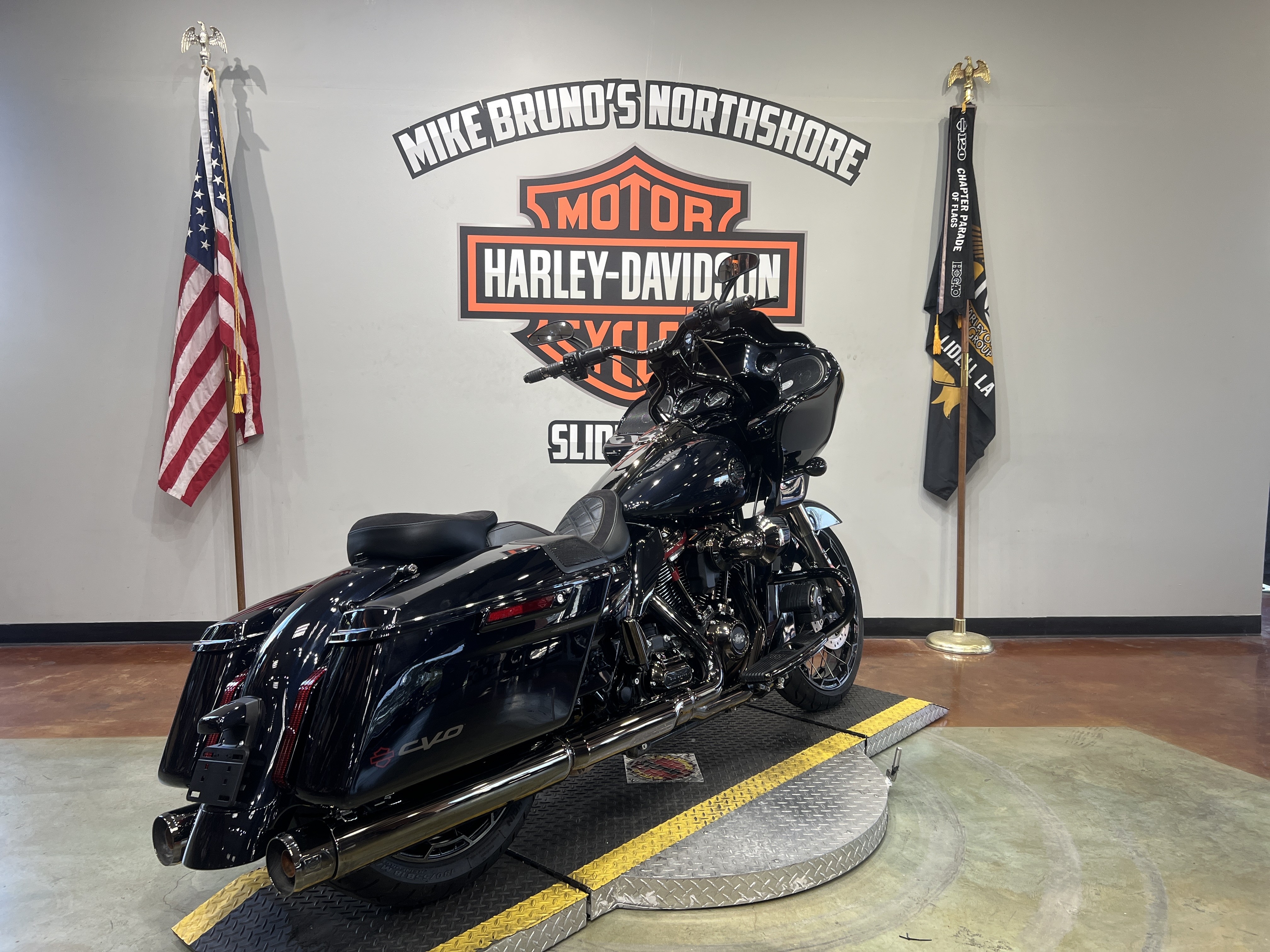 2022 Harley-Davidson CVO™ Road Glide® in Slidell, Louisiana - Photo 8