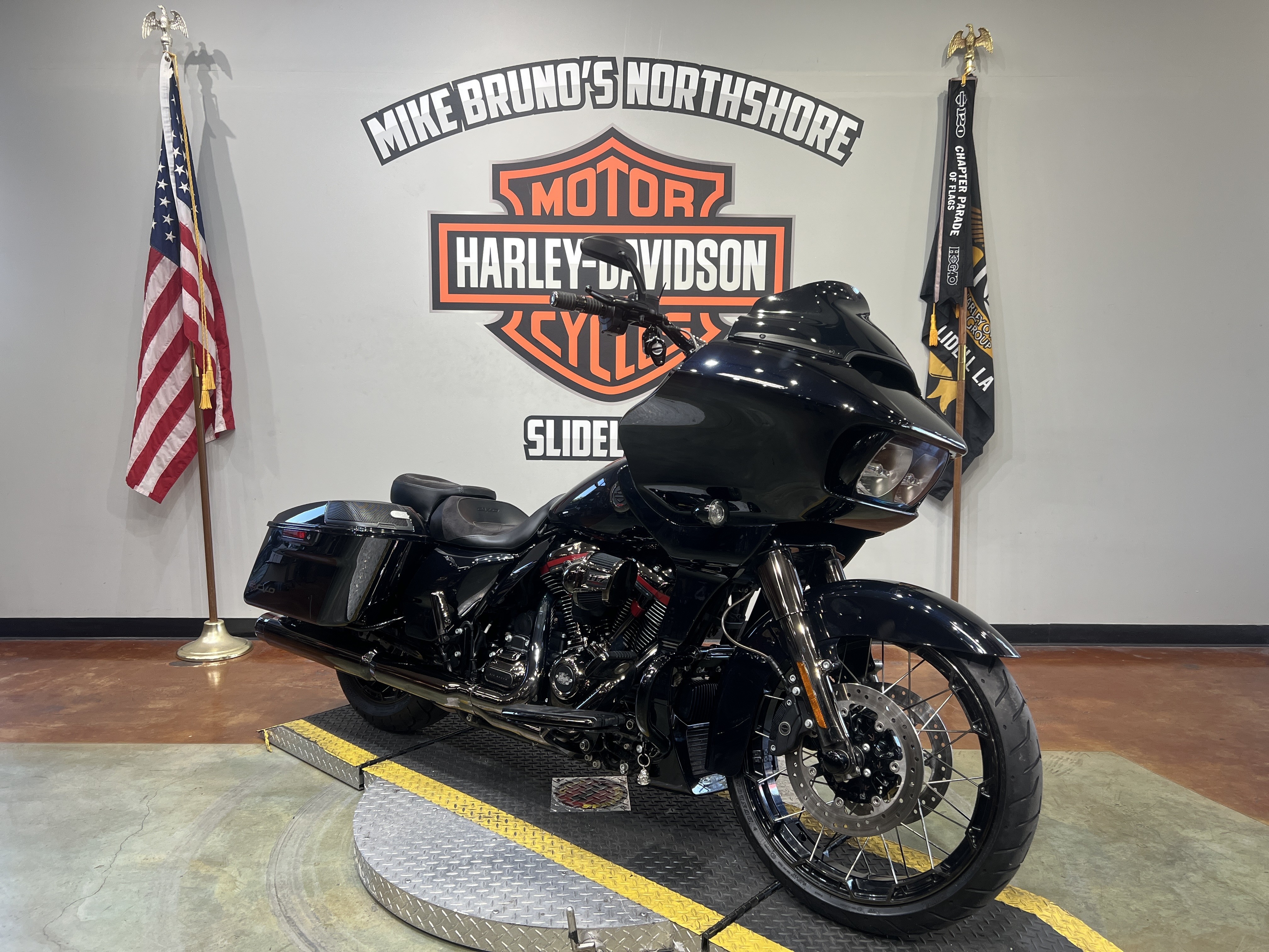 2022 Harley-Davidson CVO™ Road Glide® in Slidell, Louisiana - Photo 2