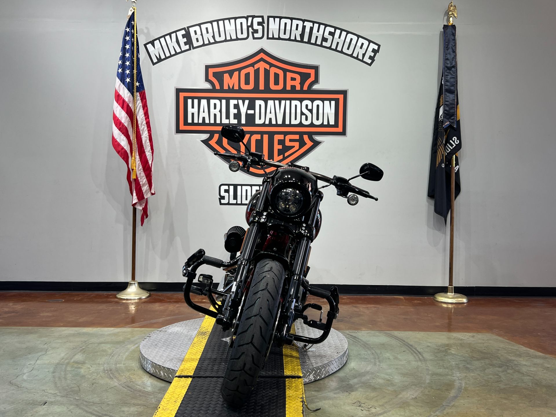 2017 Harley-Davidson CVO™ Pro Street Breakout® in Slidell, Louisiana - Photo 3