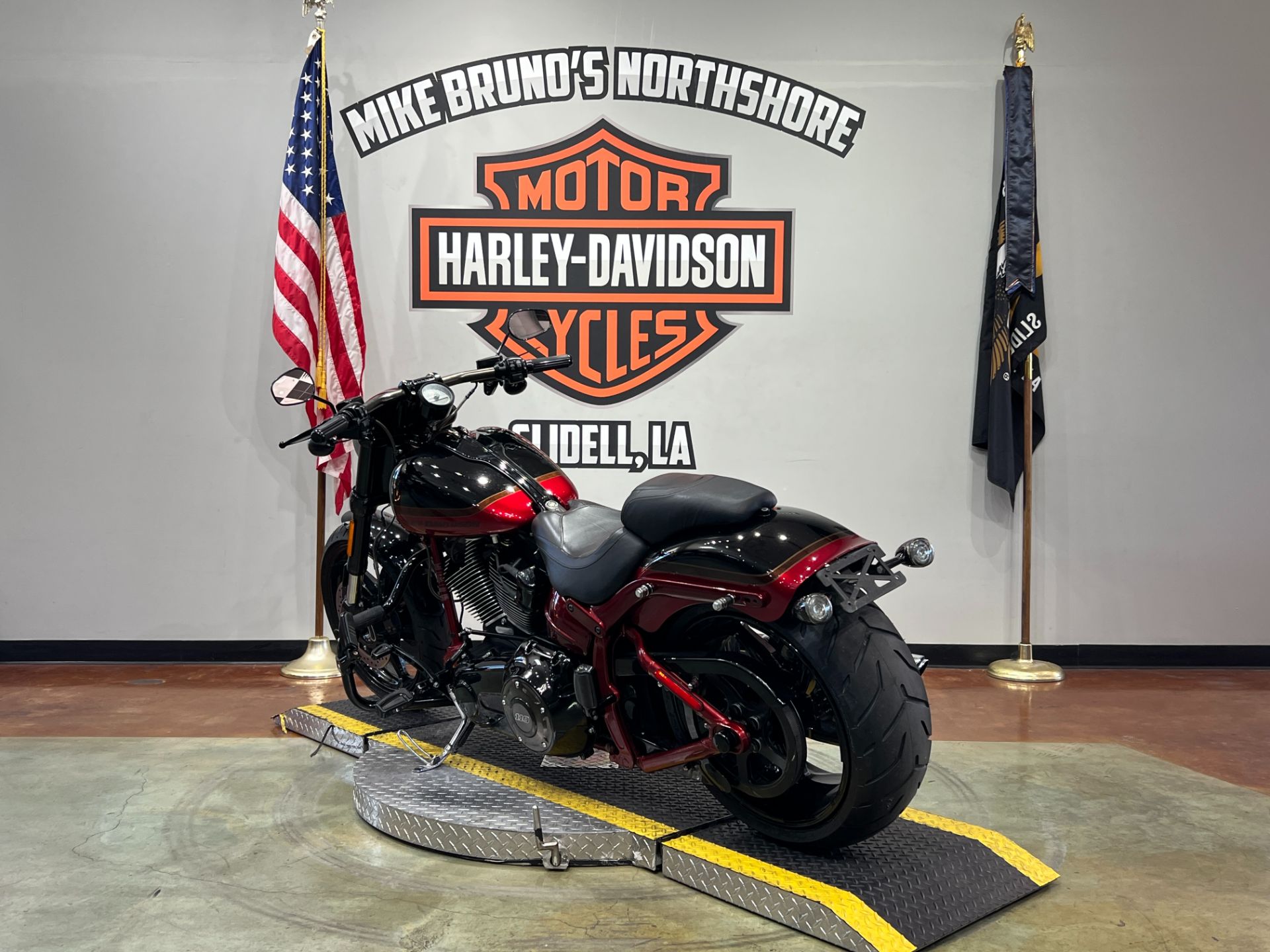 2017 Harley-Davidson CVO™ Pro Street Breakout® in Slidell, Louisiana - Photo 6