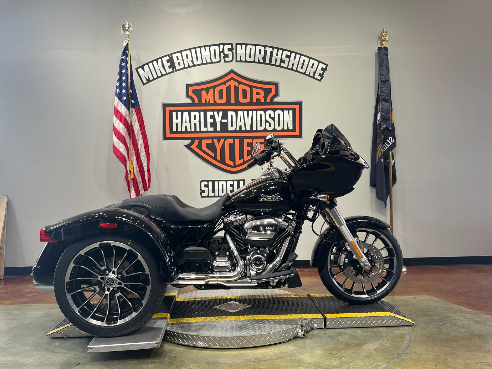 2025 Harley-Davidson Road Glide® 3 in Slidell, Louisiana - Photo 1