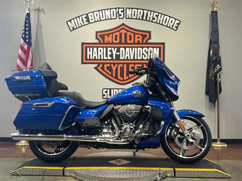 2025 Harley-Davidson Street Glide® Ultra in Slidell, Louisiana - Photo 1