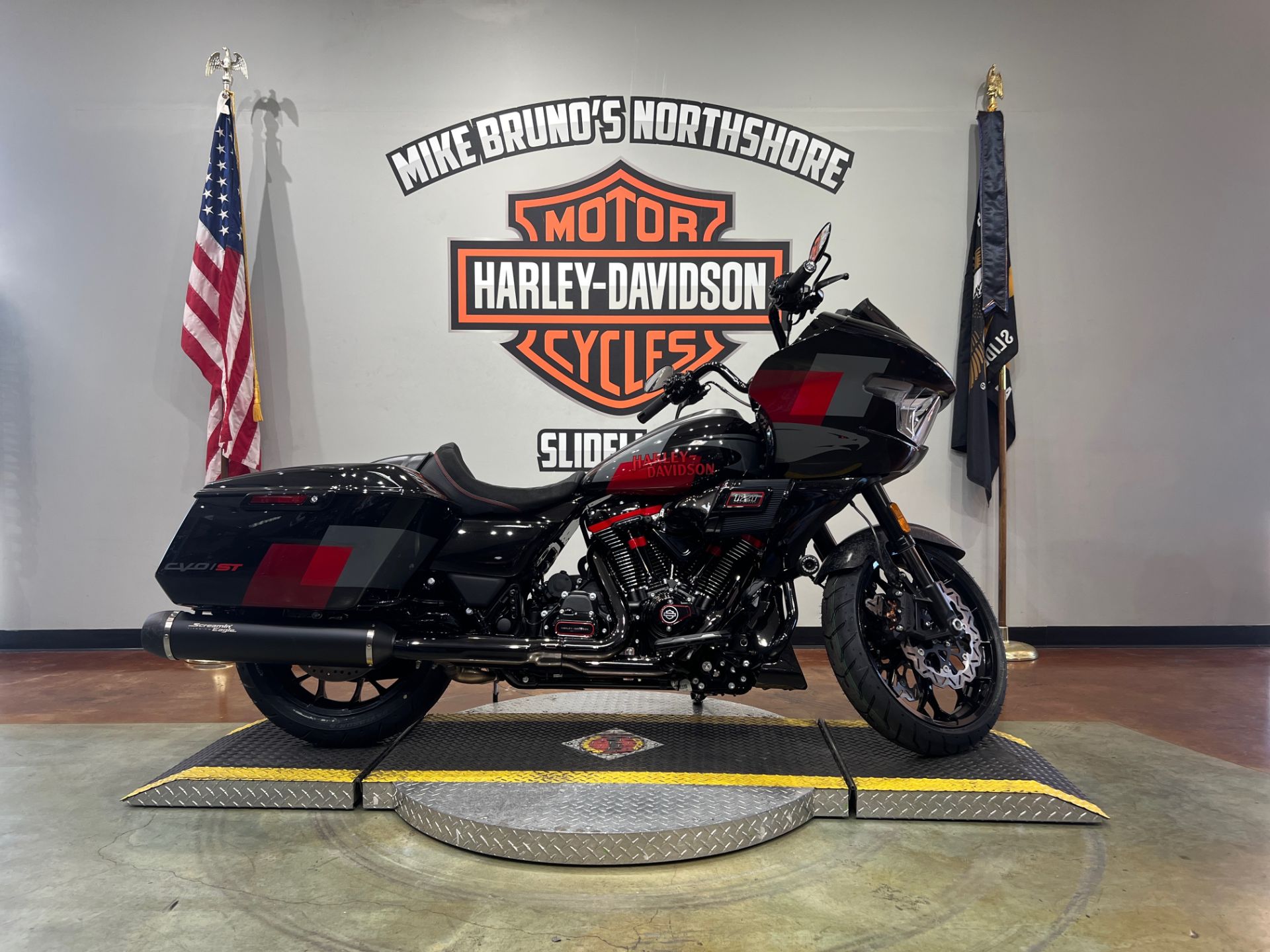 2025 Harley-Davidson CVO™ Road Glide® ST in Slidell, Louisiana - Photo 1