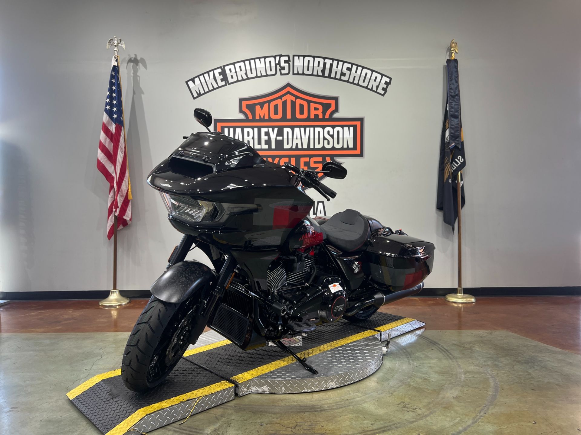2025 Harley-Davidson CVO™ Road Glide® ST in Slidell, Louisiana - Photo 4