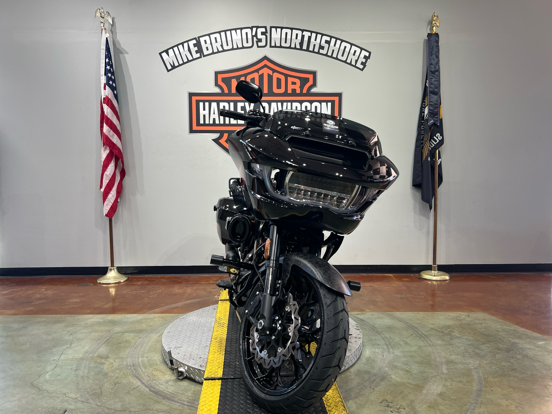 2025 Harley-Davidson CVO™ Road Glide® ST in Slidell, Louisiana - Photo 3