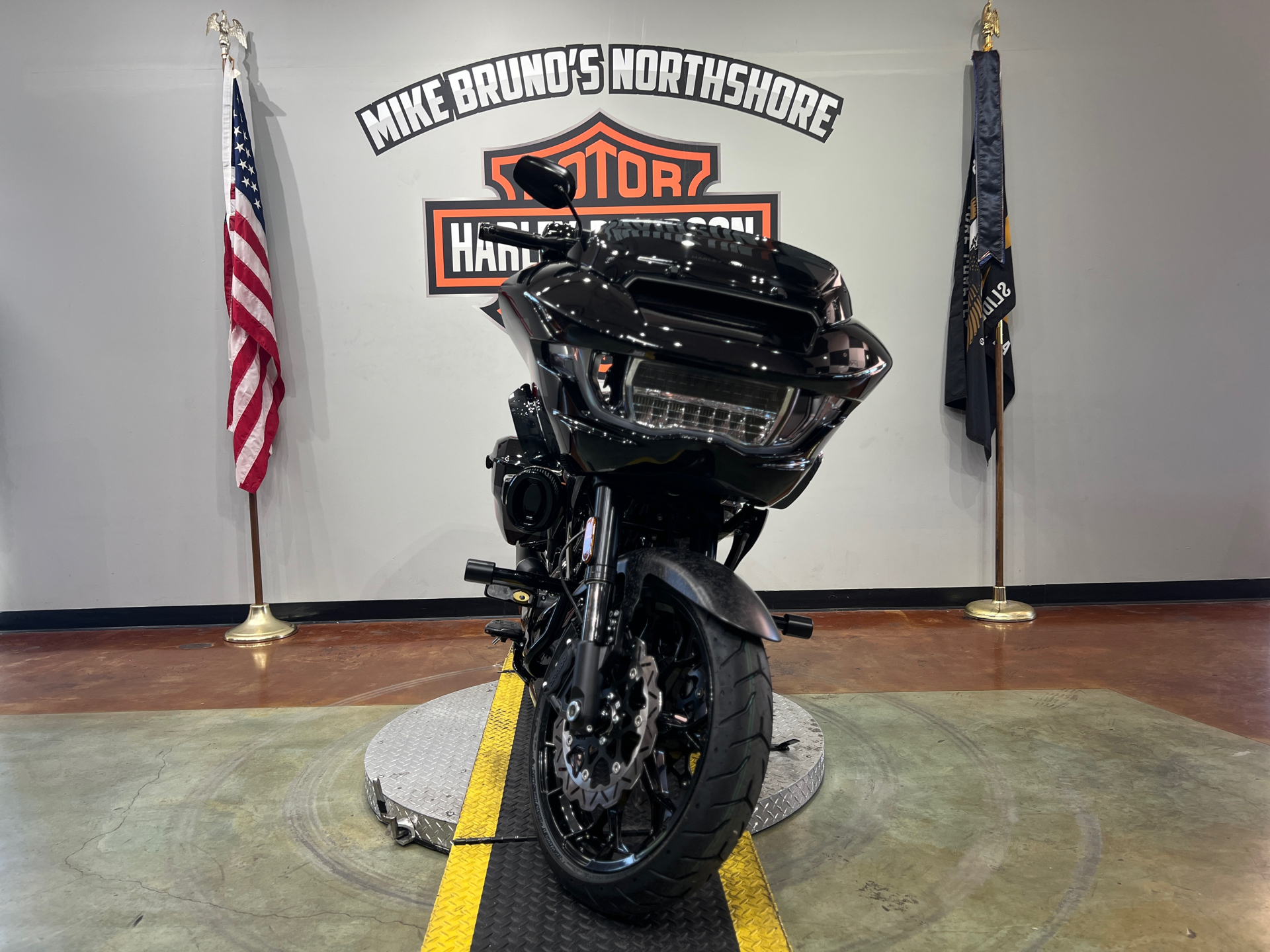 2025 Harley-Davidson CVO™ Road Glide® ST in Slidell, Louisiana - Photo 4