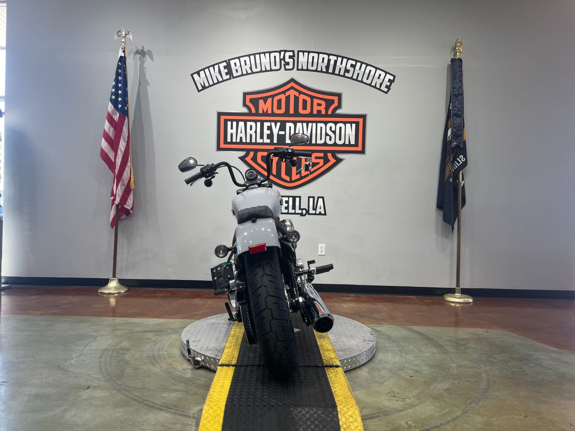 2025 Harley-Davidson Street Bob® in Slidell, Louisiana - Photo 2
