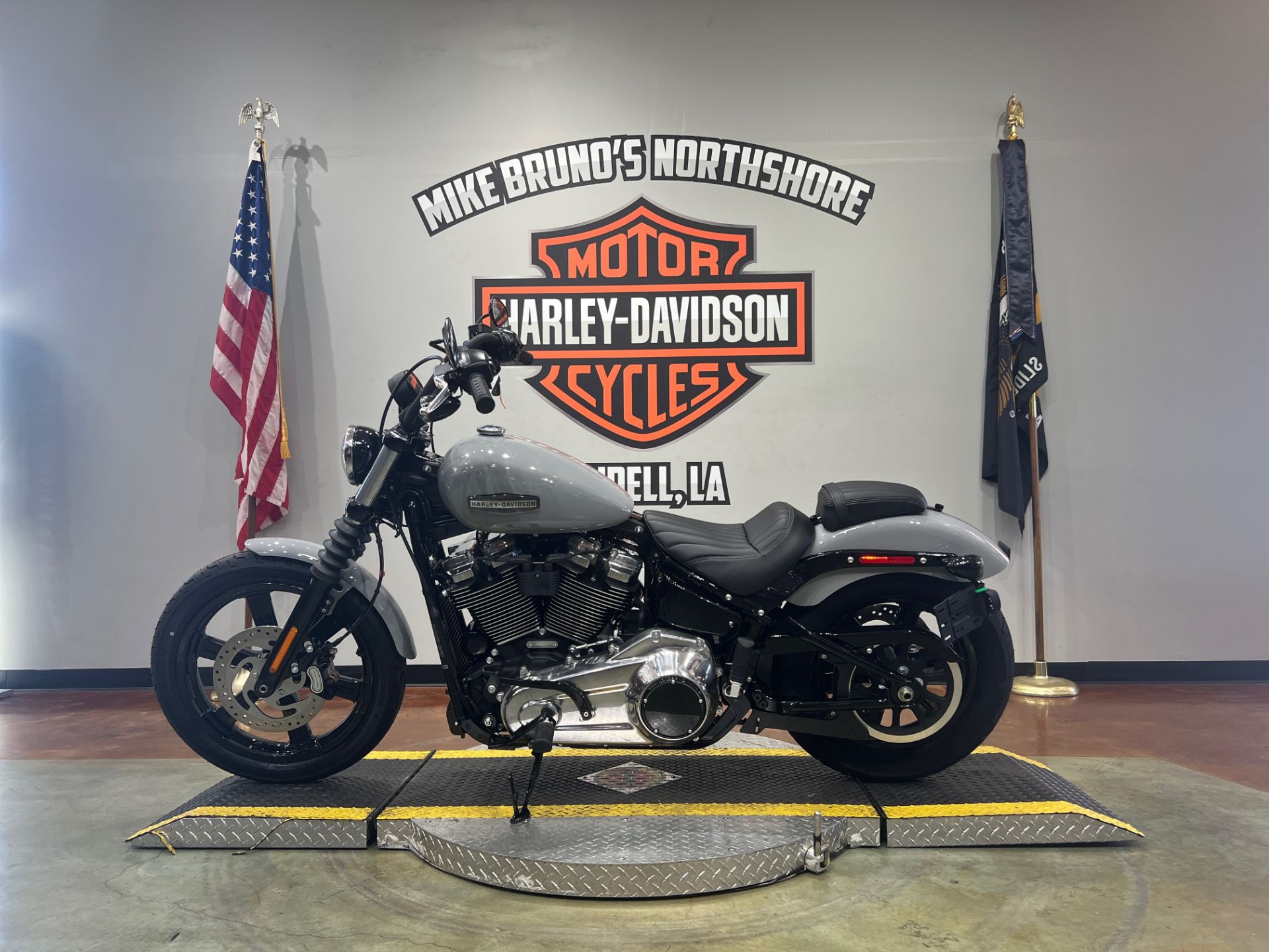 2025 Harley-Davidson Street Bob® in Slidell, Louisiana - Photo 4