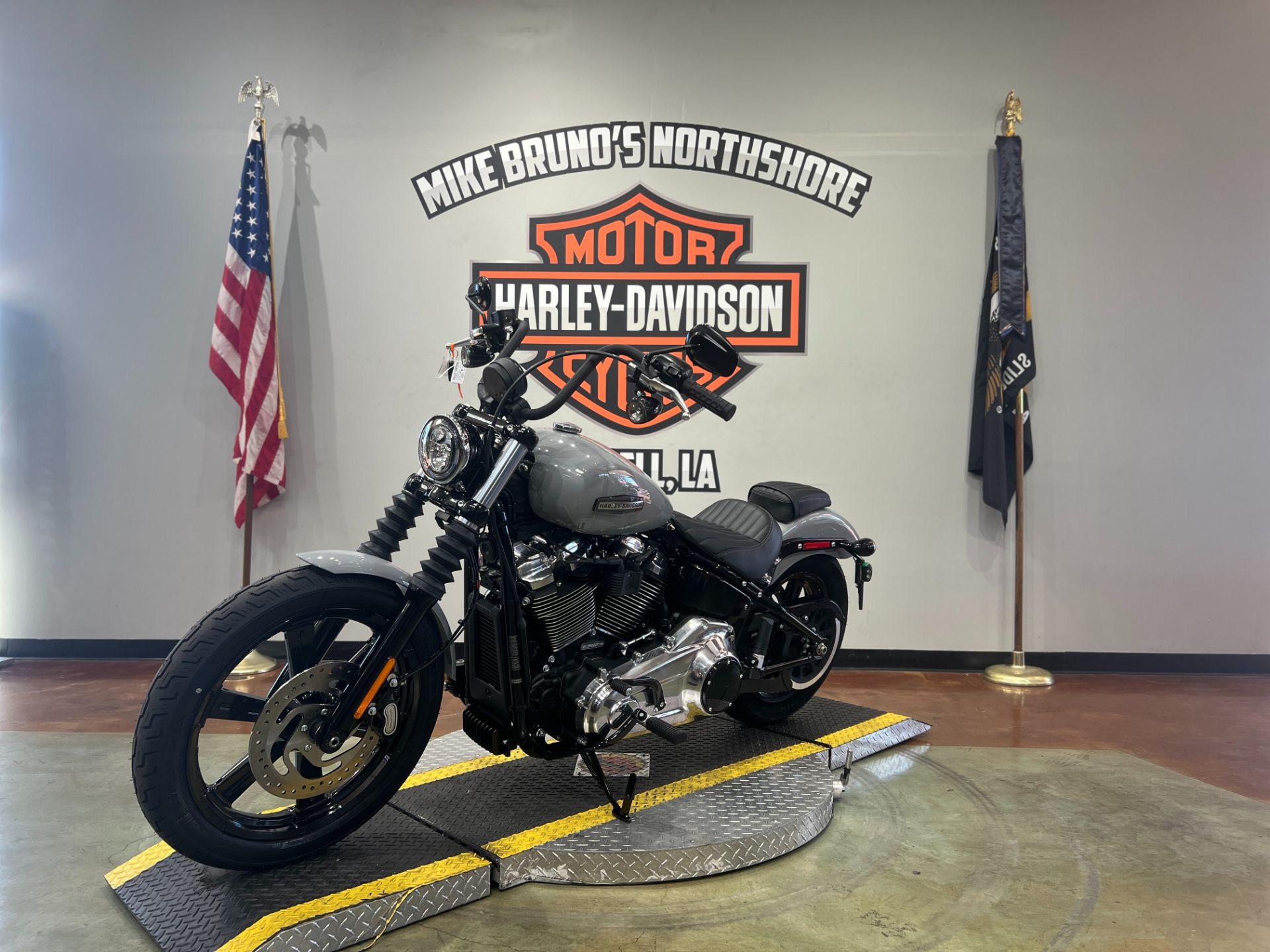 2025 Harley-Davidson Street Bob® in Slidell, Louisiana - Photo 5