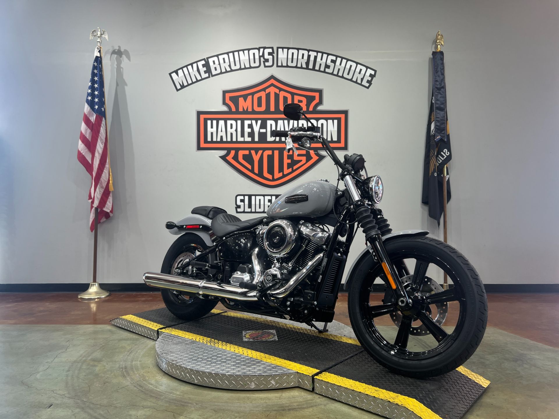 2025 Harley-Davidson Street Bob® in Slidell, Louisiana - Photo 7