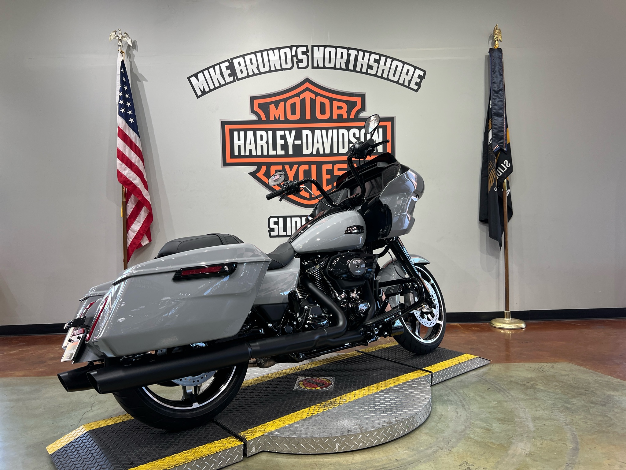 2026 Harley-Davidson Road Glide® 8