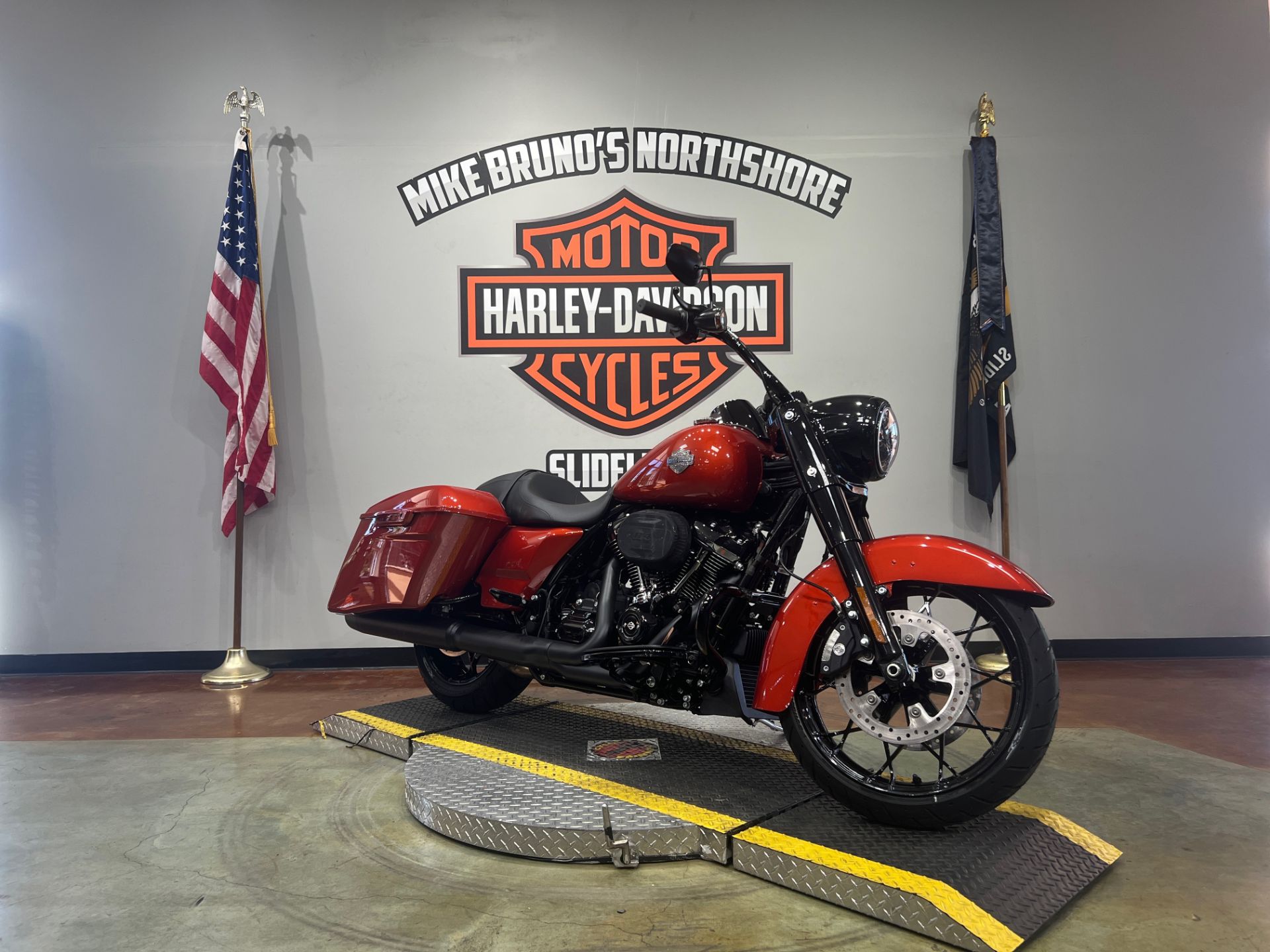 2025 Harley-Davidson Road King® Special in Slidell, Louisiana - Photo 2