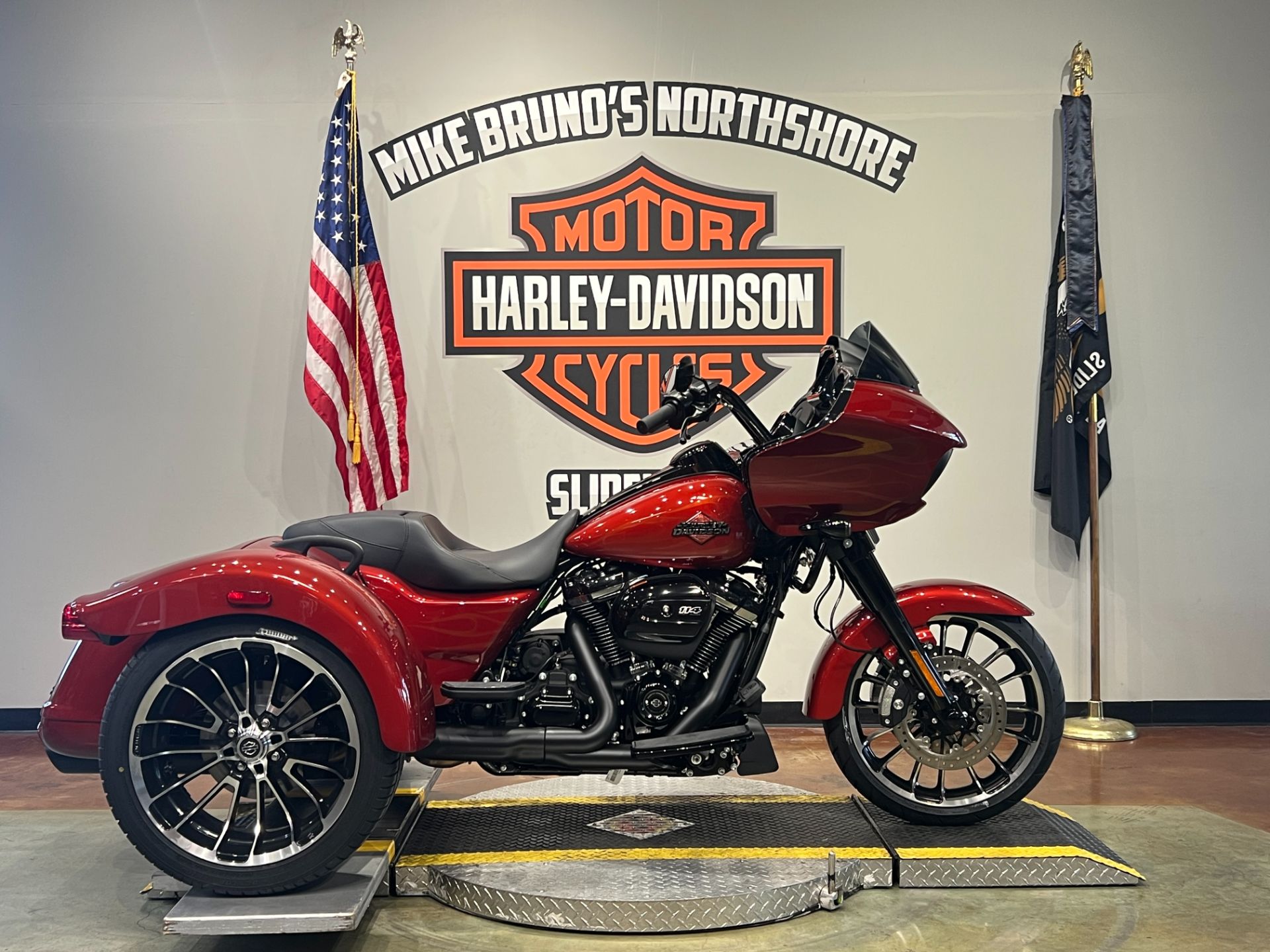 2025 Harley-Davidson Road Glide® 3 in Slidell, Louisiana - Photo 1