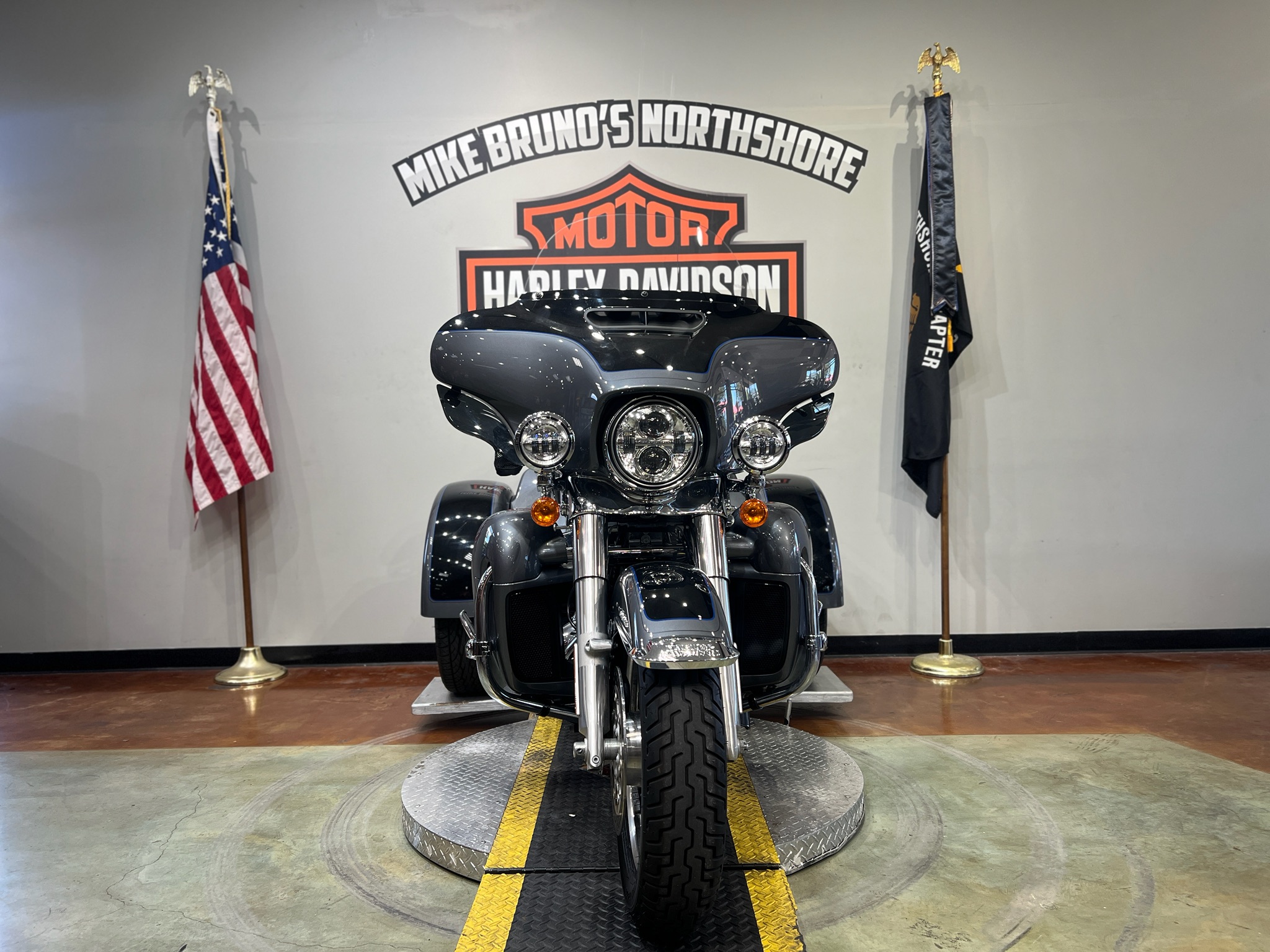 2022 Harley-Davidson Tri Glide® Ultra 3