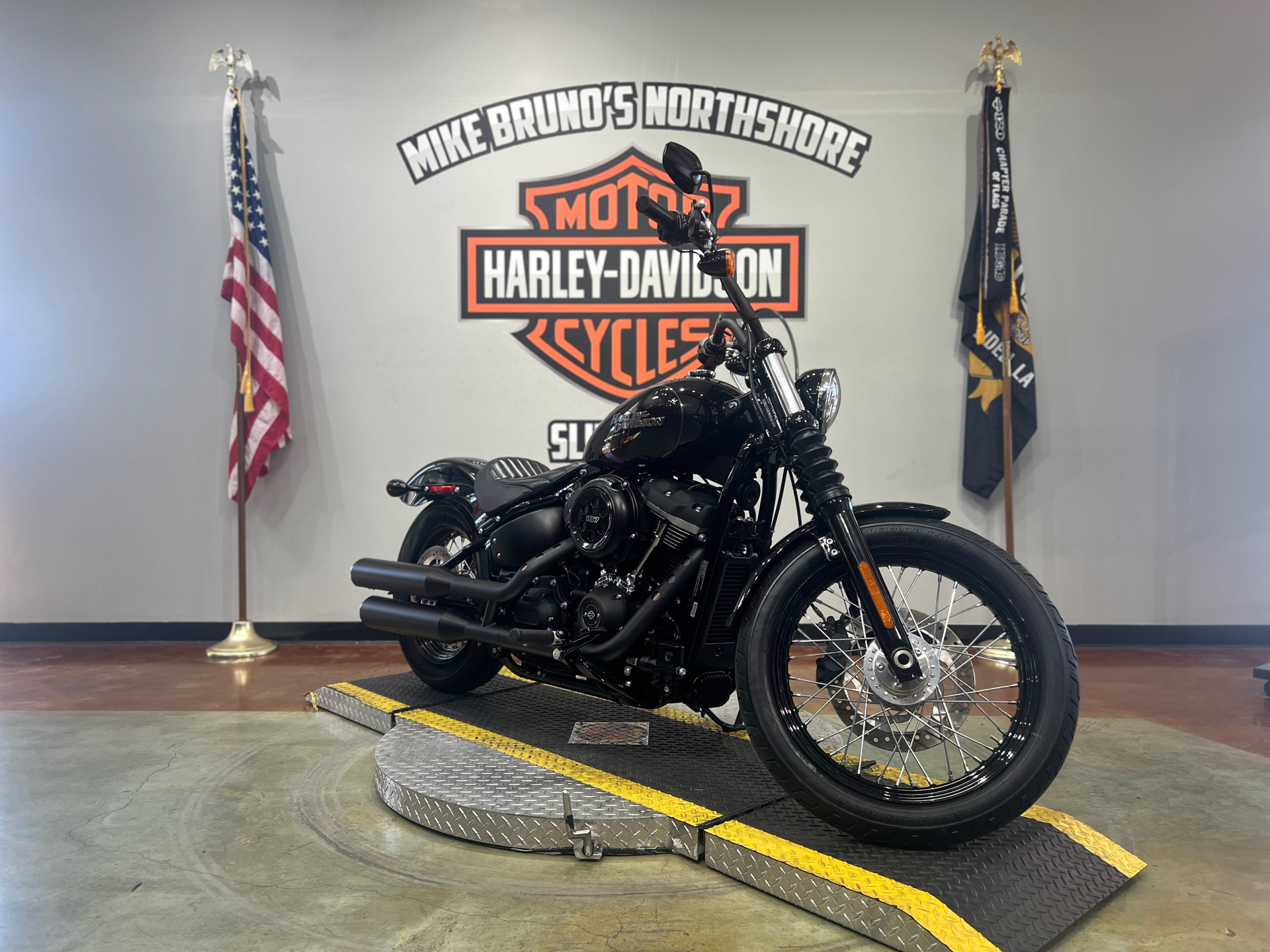 2019 Harley-Davidson Street Bob® in Slidell, Louisiana - Photo 2