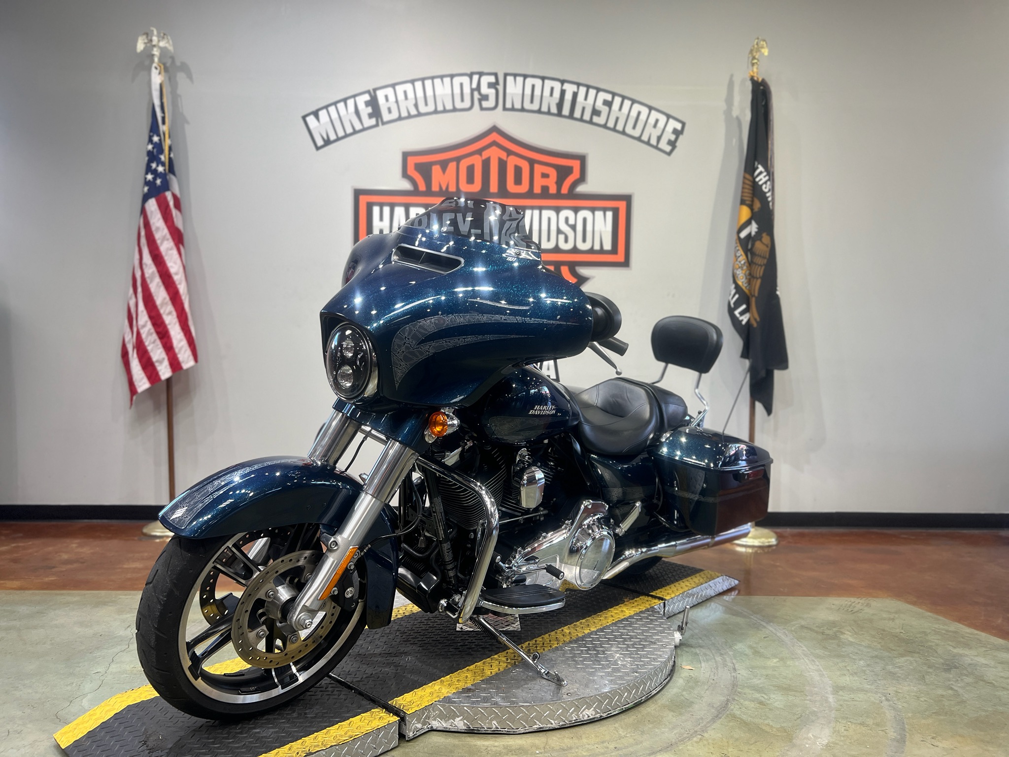 2016 Harley-Davidson Street Glide® Special in Slidell, Louisiana - Photo 4