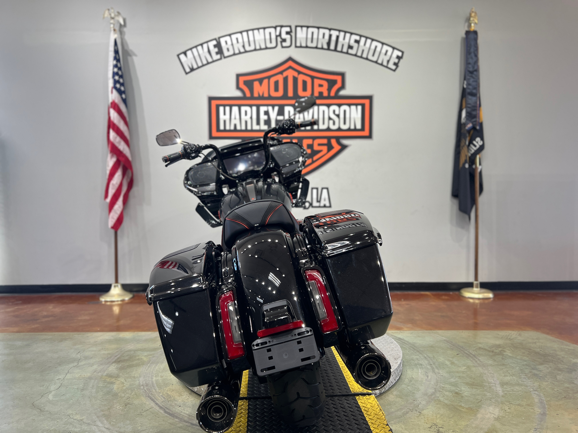 2025 Harley-Davidson CVO™ Road Glide® in Slidell, Louisiana - Photo 7
