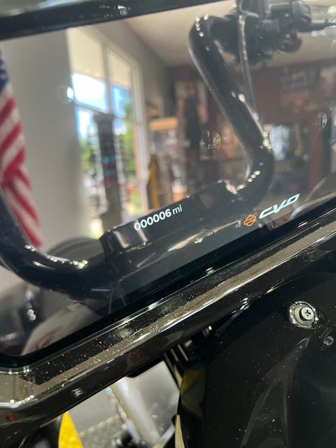 2025 Harley-Davidson CVO™ Road Glide® in Slidell, Louisiana - Photo 10