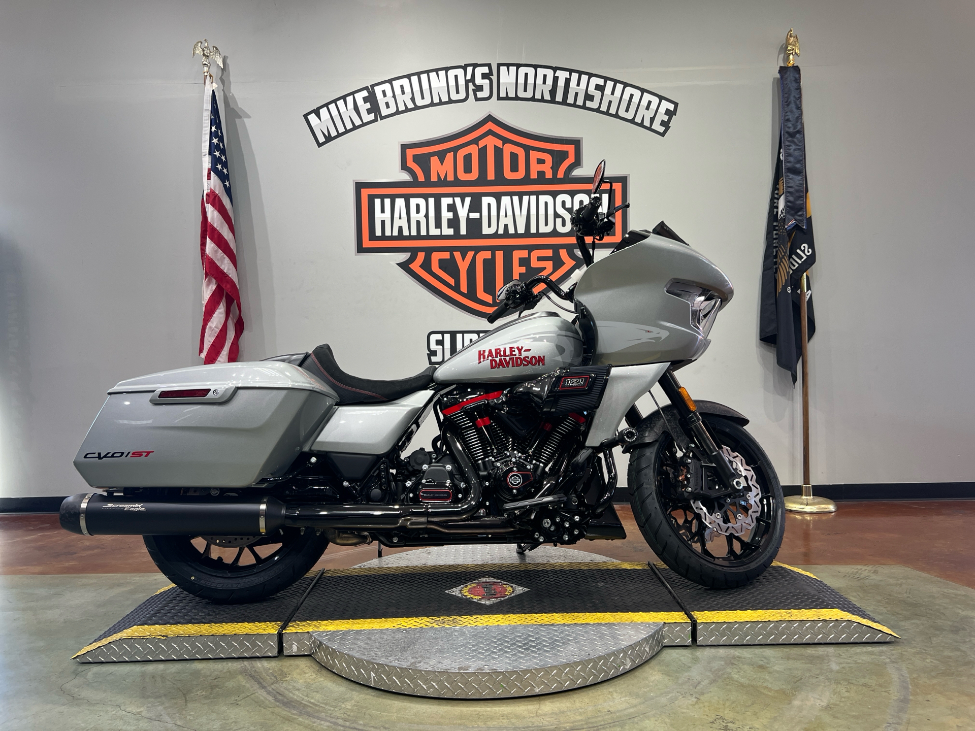 2025 Harley-Davidson CVO™ Road Glide® ST in Slidell, Louisiana - Photo 1