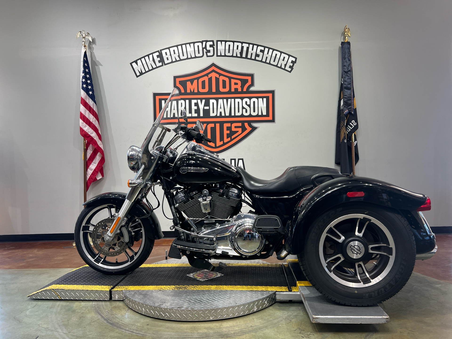 2017 Harley-Davidson Freewheeler in Slidell, Louisiana - Photo 5
