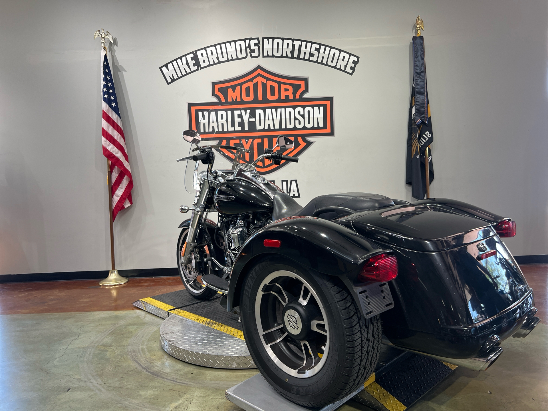 2017 Harley-Davidson Freewheeler in Slidell, Louisiana - Photo 6