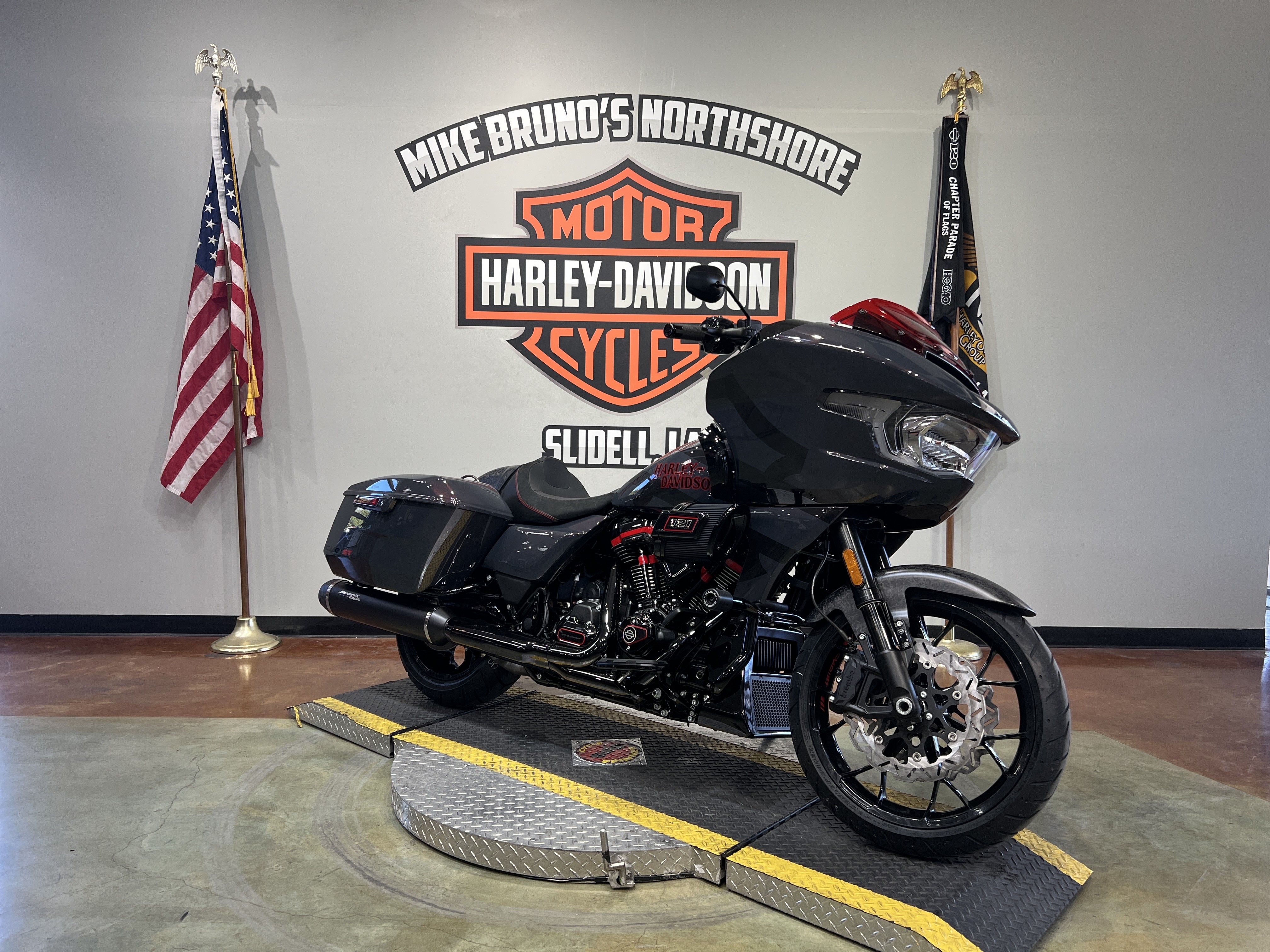 2026 Harley-Davidson CVO™ Road Glide® ST in Slidell, Louisiana - Photo 2