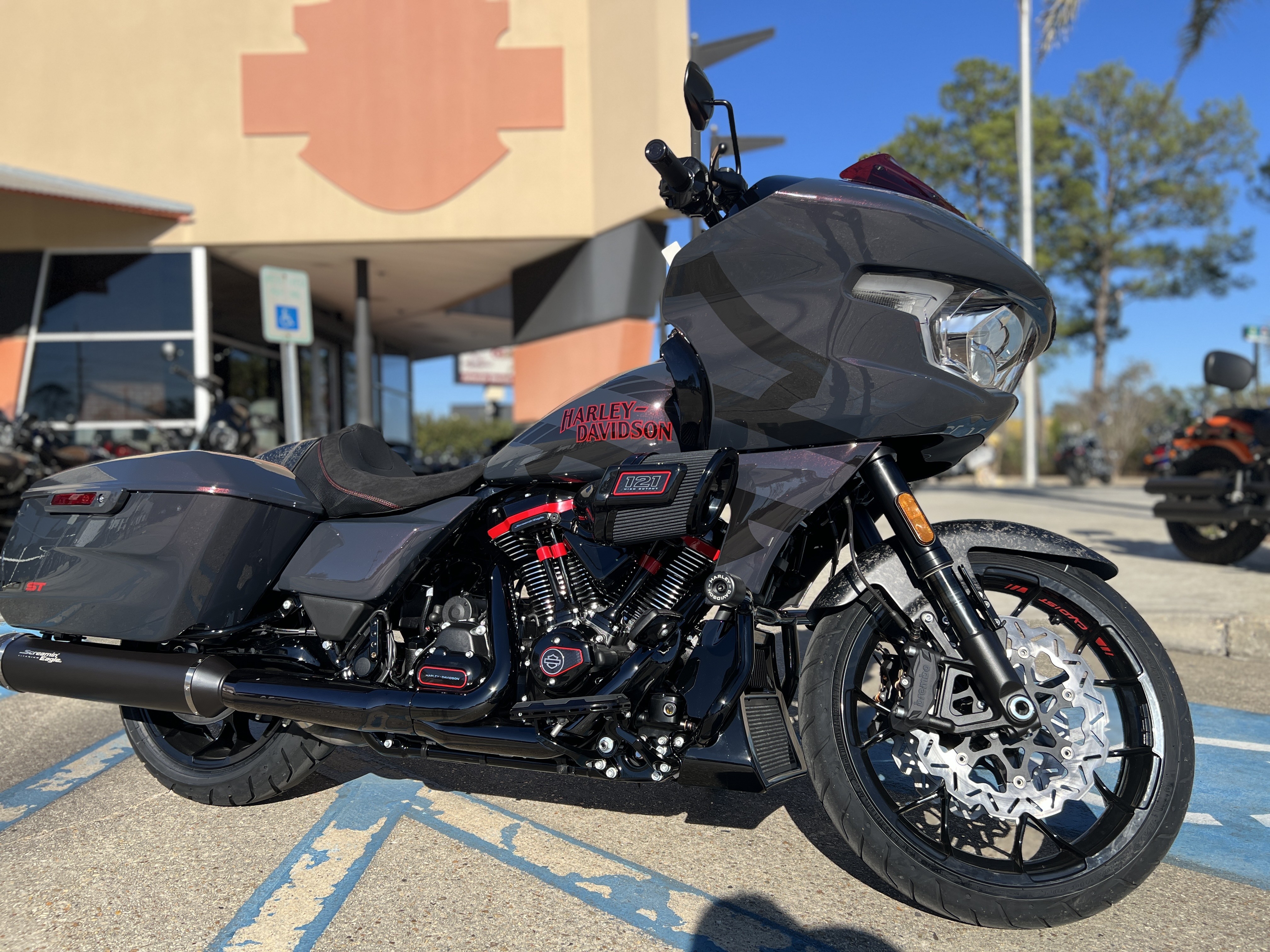 2026 Harley-Davidson CVO™ Road Glide® ST in Slidell, Louisiana - Photo 11
