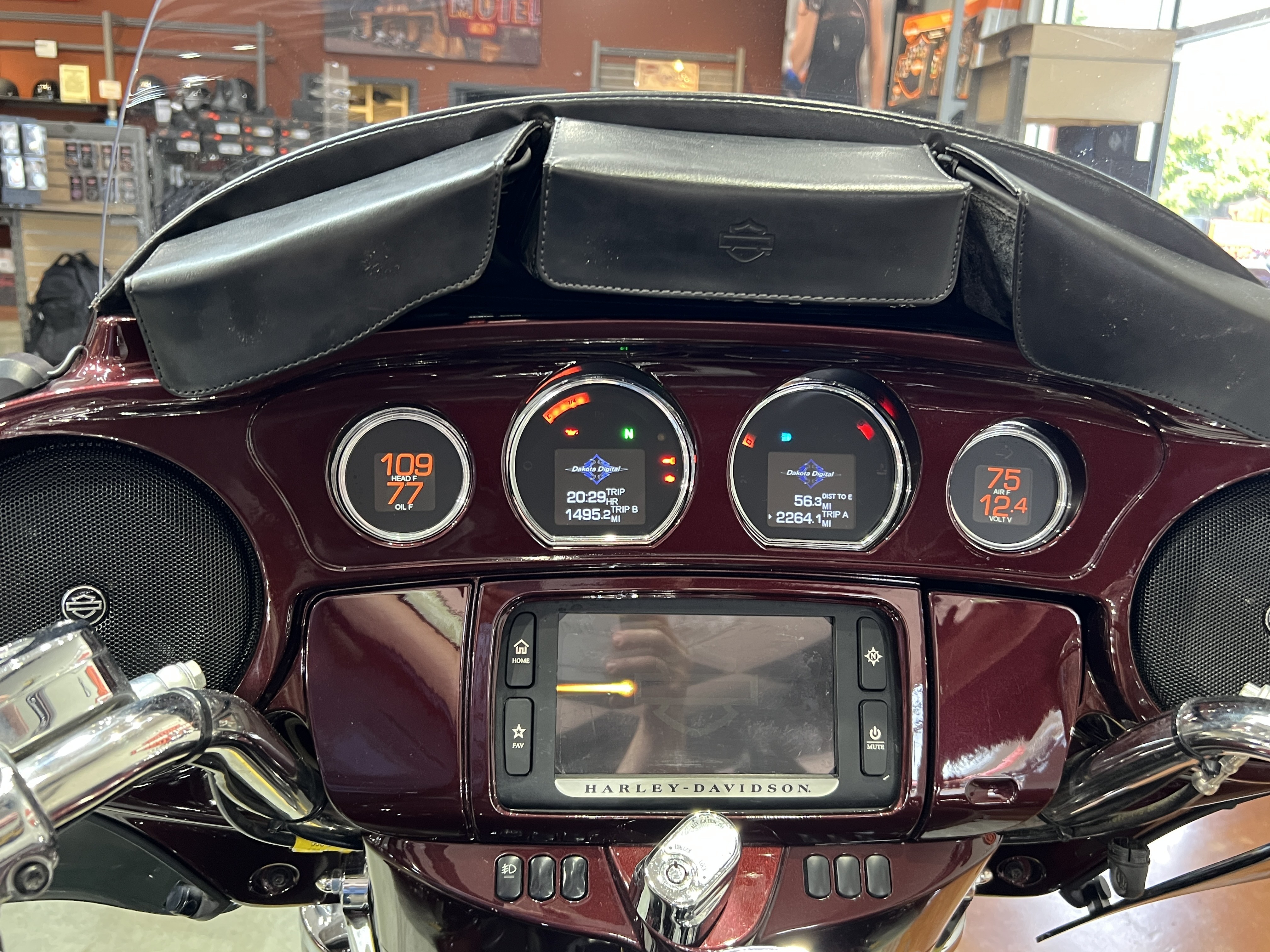 2018 Harley-Davidson Tri Glide® Ultra in Slidell, Louisiana - Photo 6