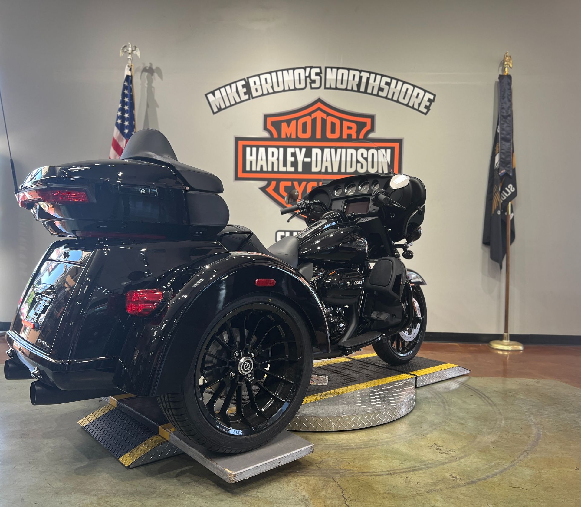 2025 Harley-Davidson Tri Glide® Ultra in Slidell, Louisiana - Photo 8