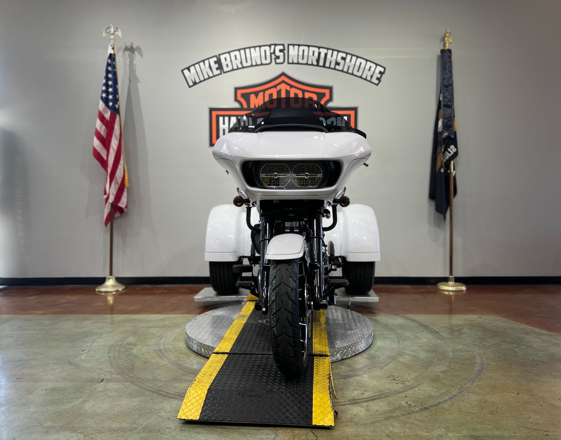 2025 Harley-Davidson Road Glide® 3 in Slidell, Louisiana - Photo 1